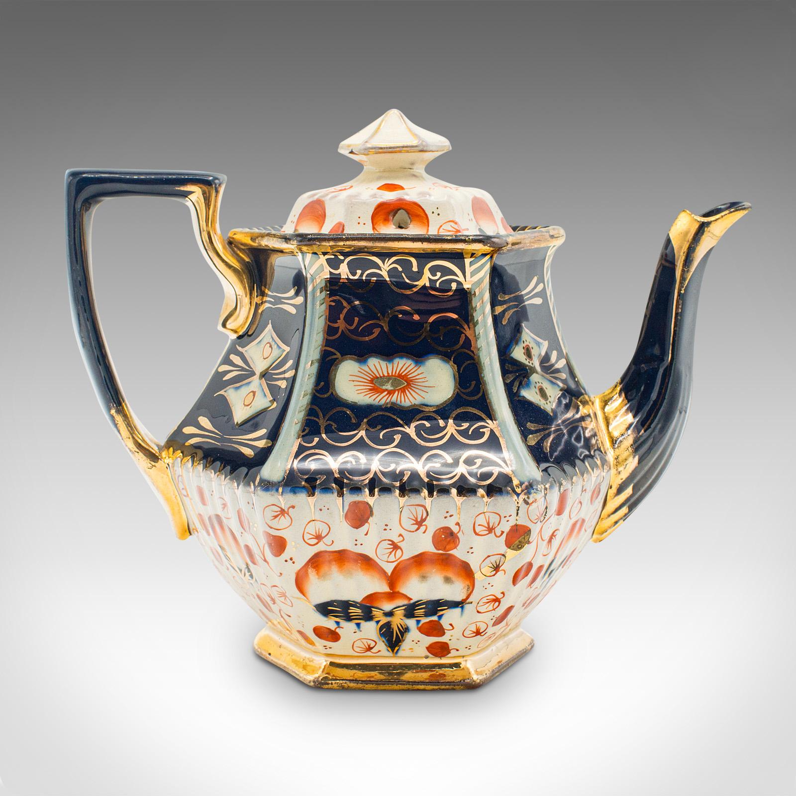 Antique Imari Pattern Teapot, English, Ceramic, Decorative Tea Kettle, Victorian In Good Condition For Sale In Hele, Devon, GB