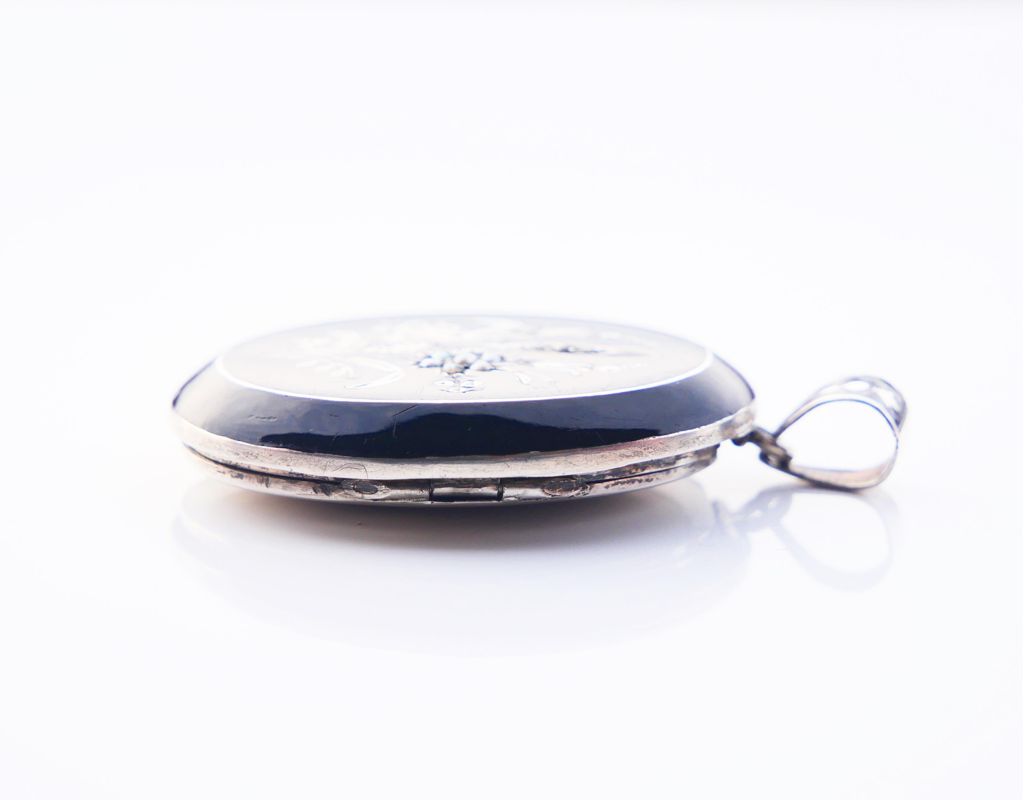 Antico ciondolo austriaco imperiale con smalto nero e perle in argento massiccio /15 gr. in vendita 4