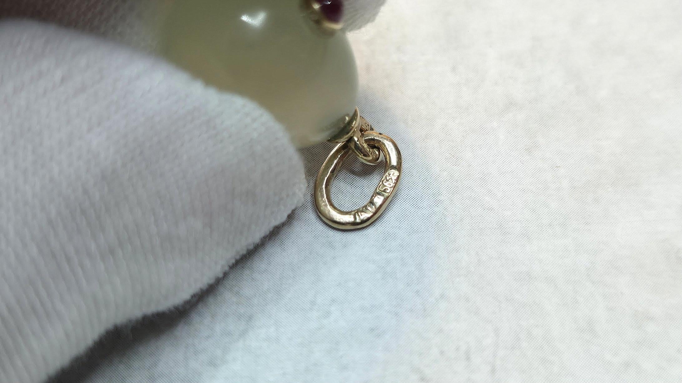 Antiker Imperial Bowenit Rubin Gold Ei-Anhänger von Alfred Thielemann im Angebot 2