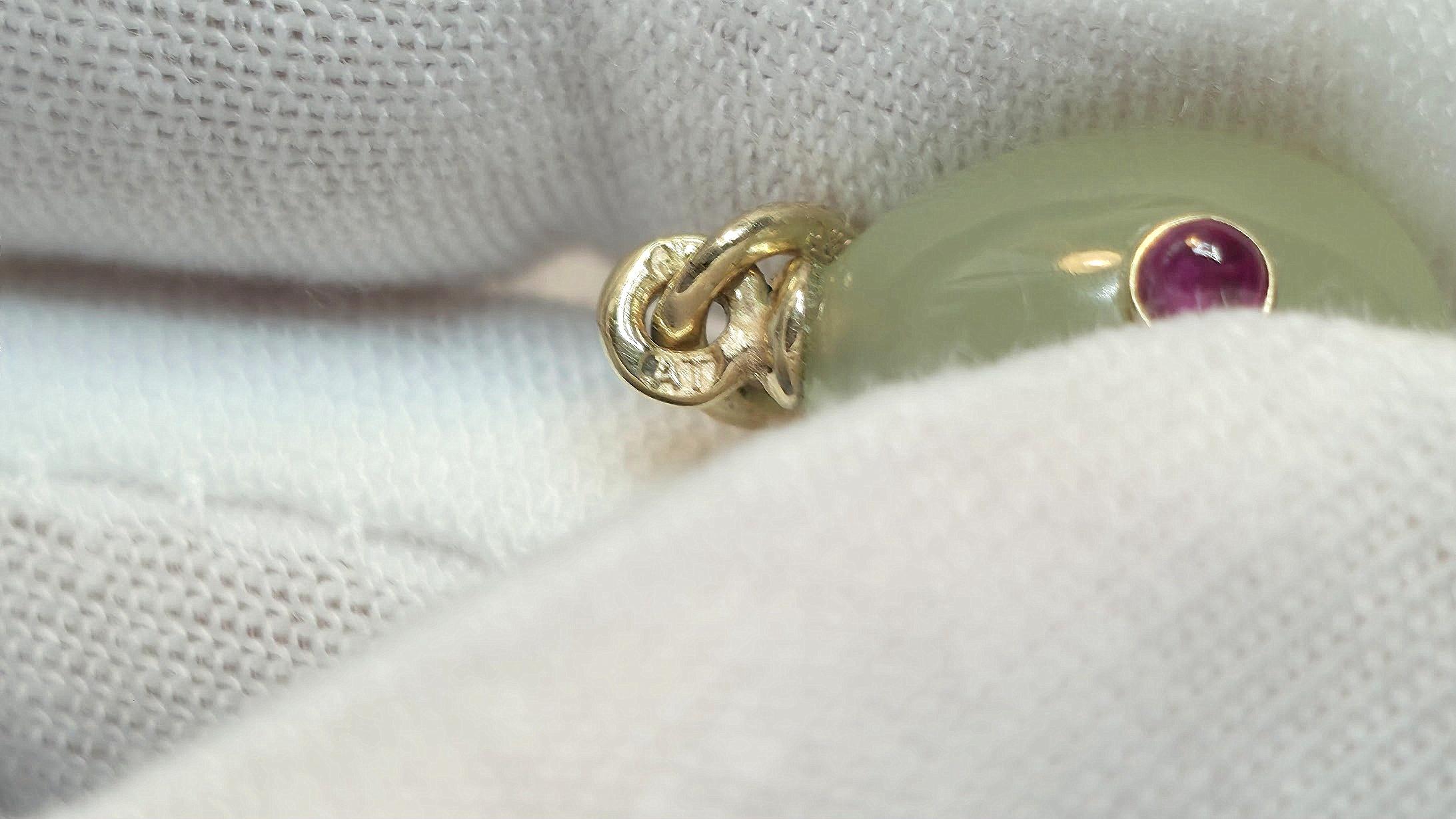 Antiker Imperial Bowenit Rubin Gold Ei-Anhänger von Alfred Thielemann im Angebot 3