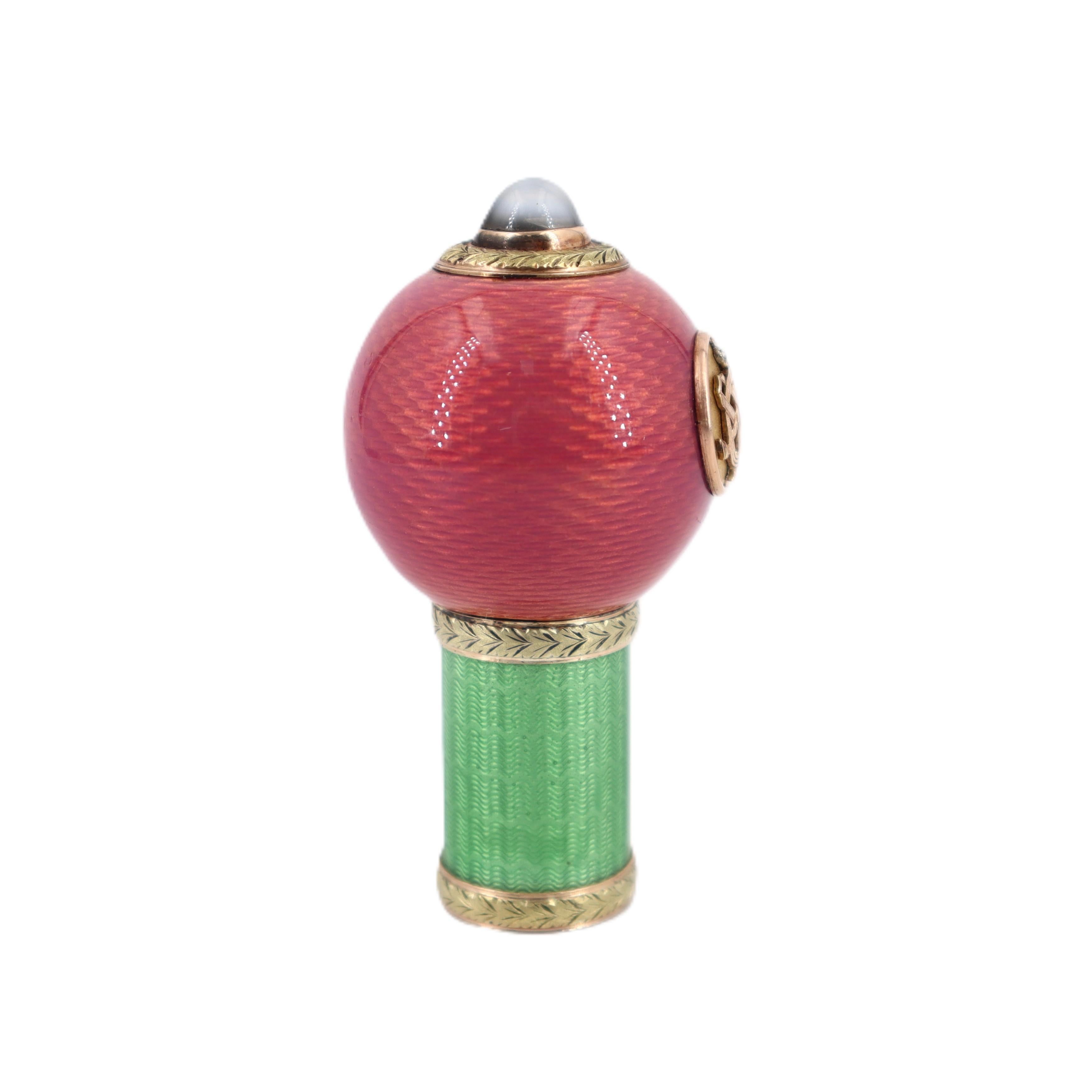 Antique Imperial  Faberge Rose Gold  Guilloche Enamel Parasol Handle For Sale 4