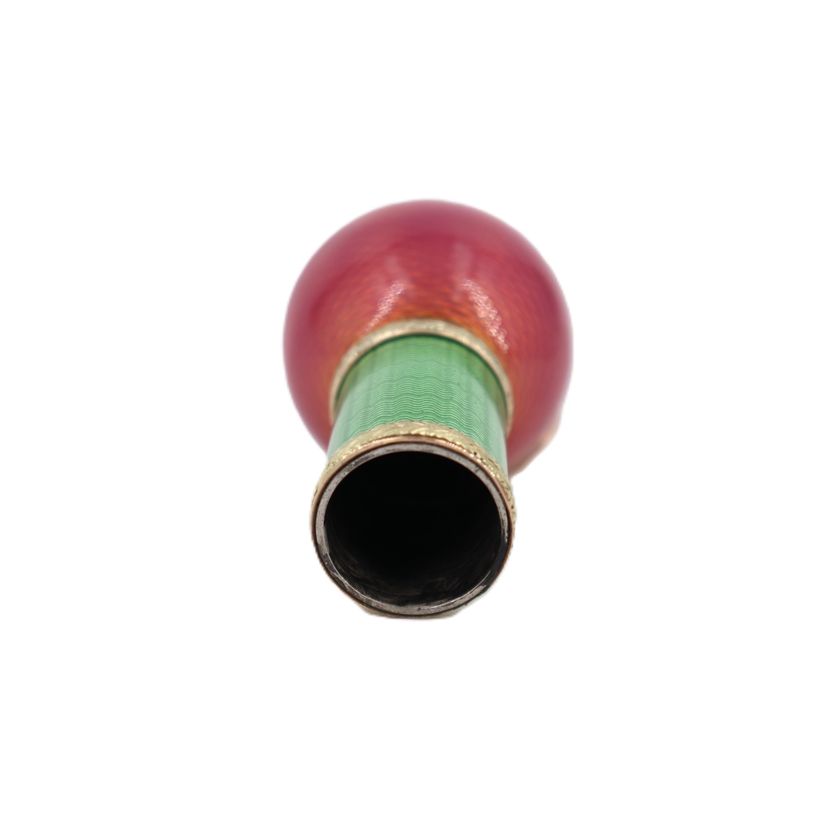Antique Imperial  Faberge Rose Gold  Guilloche Enamel Parasol Handle In Good Condition For Sale In Aventura, FL