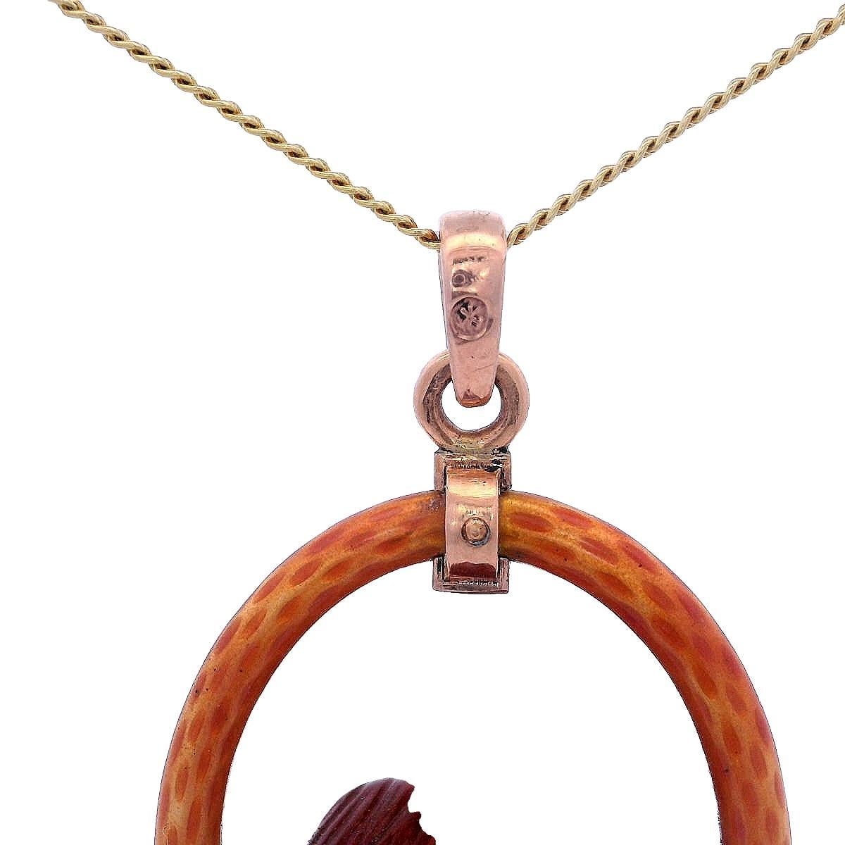 Antico ciondolo Faberge in oro rosa con diamanti smaltati e purpurina in vendita 5