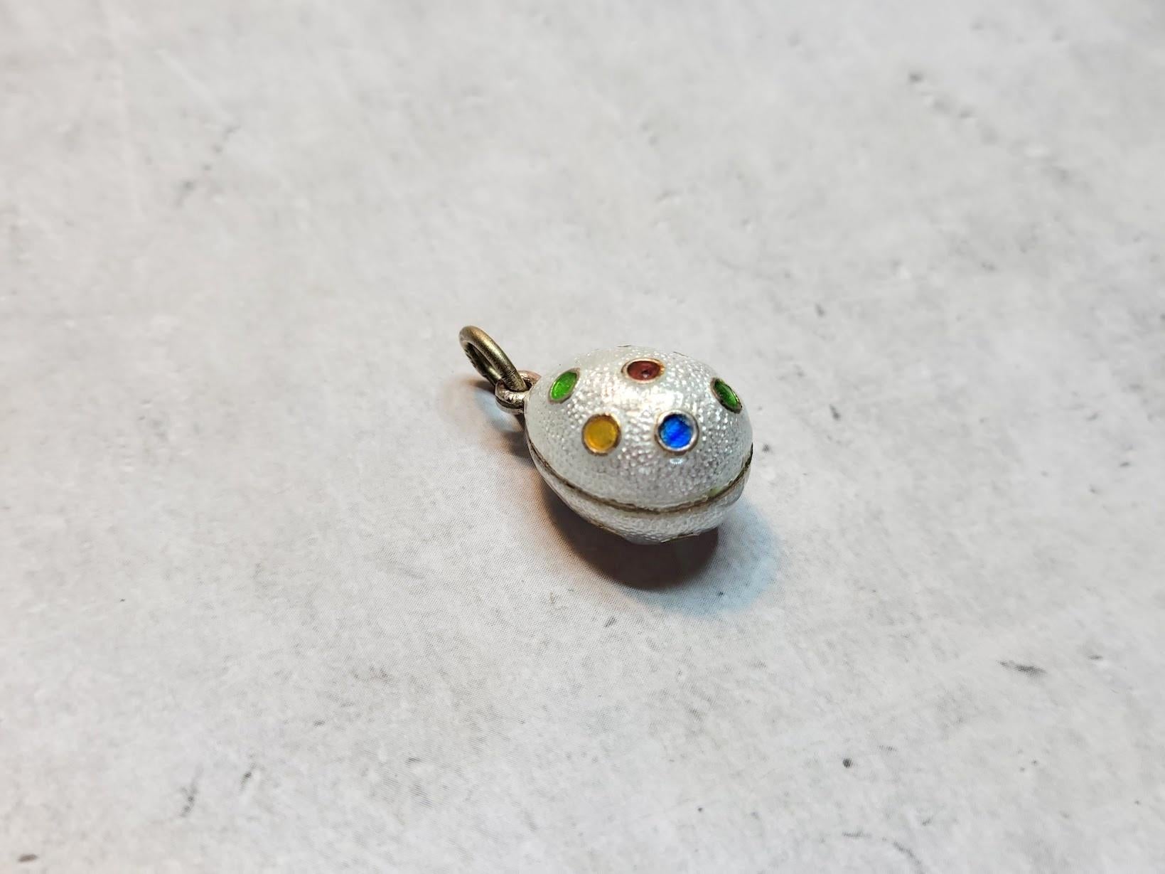Antique Imperial Guilloche Egg Pendant, Workmaster Anders Johan Nevalainen In Good Condition In Chesterland, OH