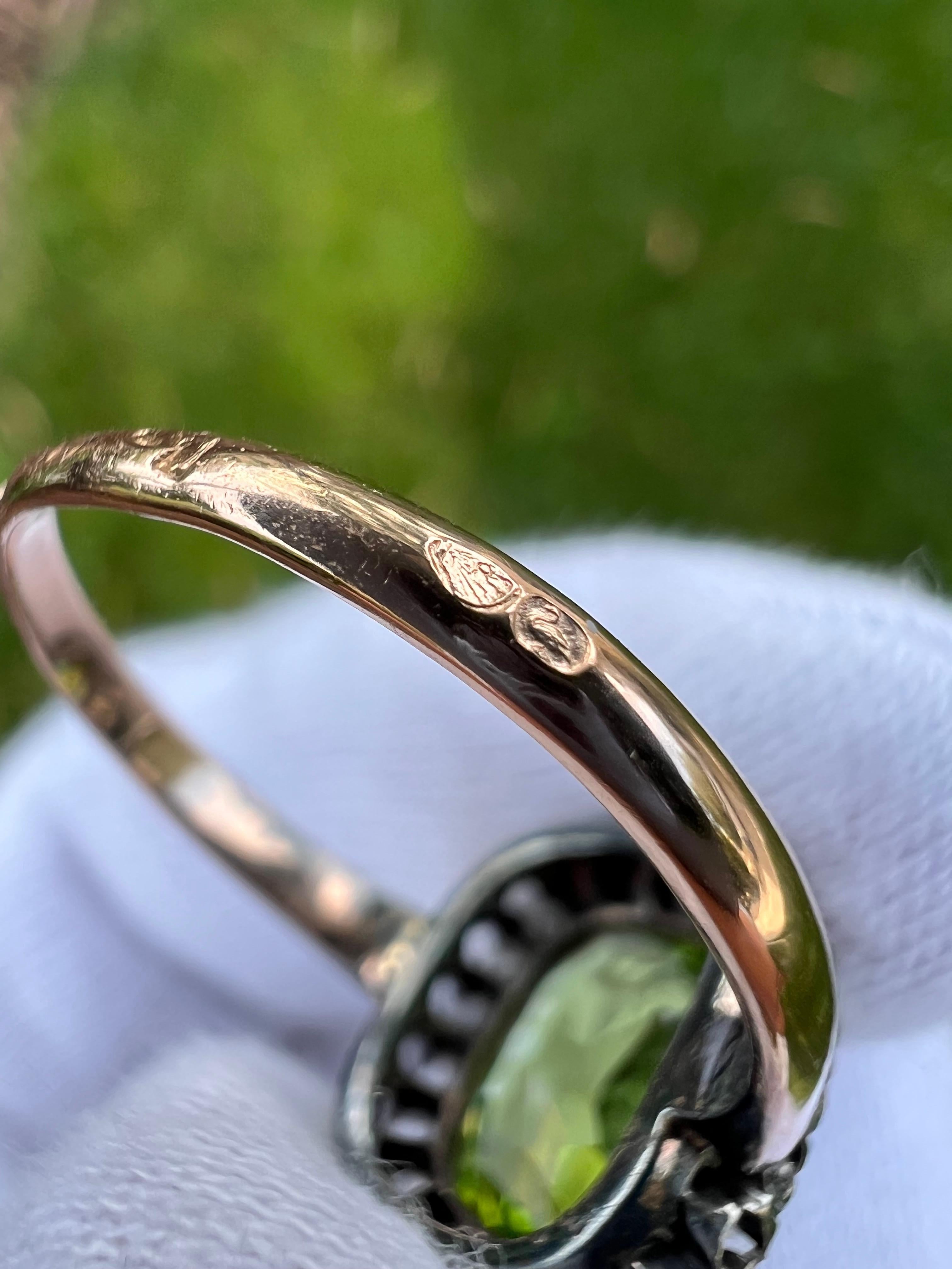 Antiker kaiserlicher russischer 14k Peridot & Diamant Ring Damen im Angebot