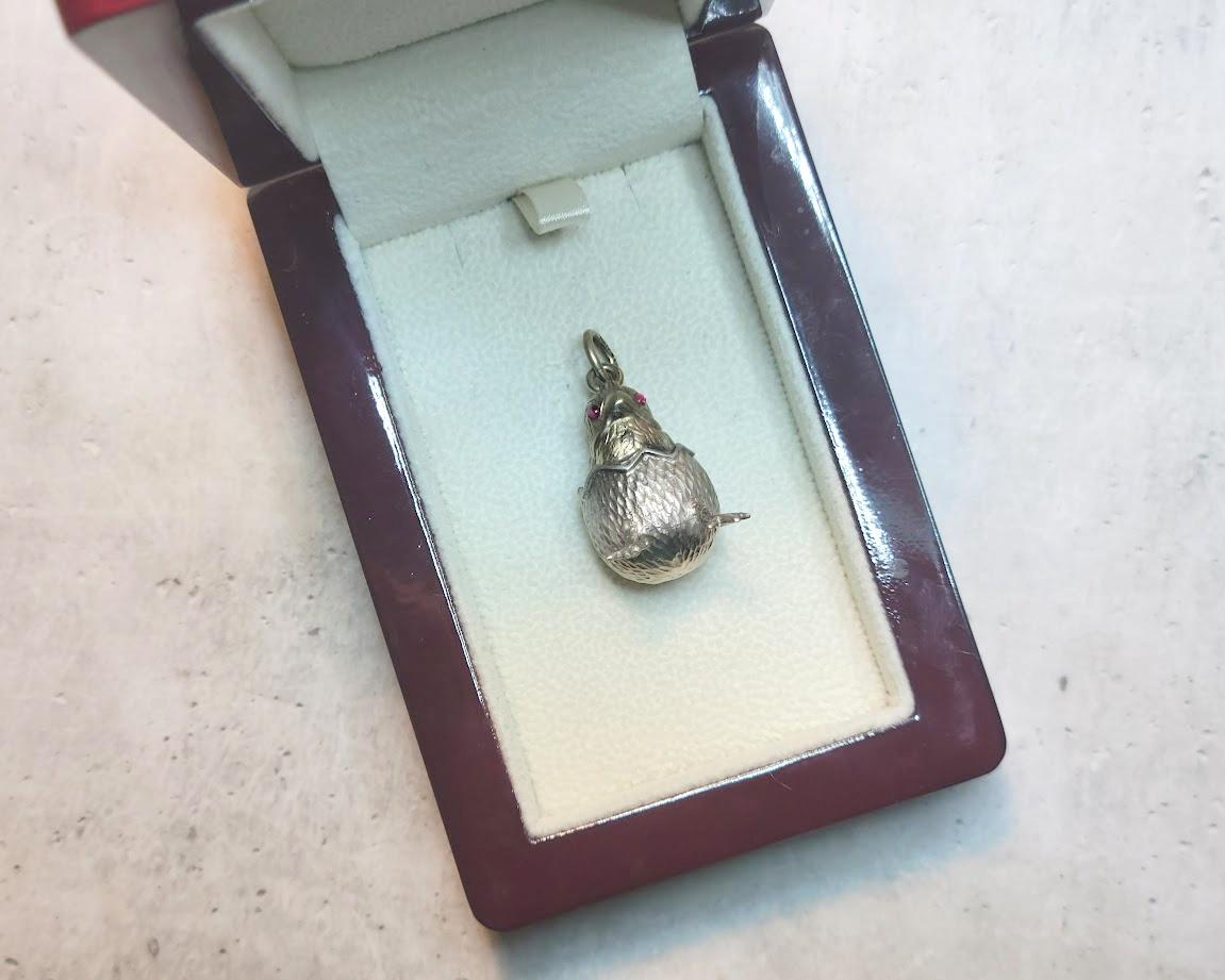 Antico ciondolo russo imperiale a forma di pulcino, operaio Hjalmar Armfeltd in vendita 8