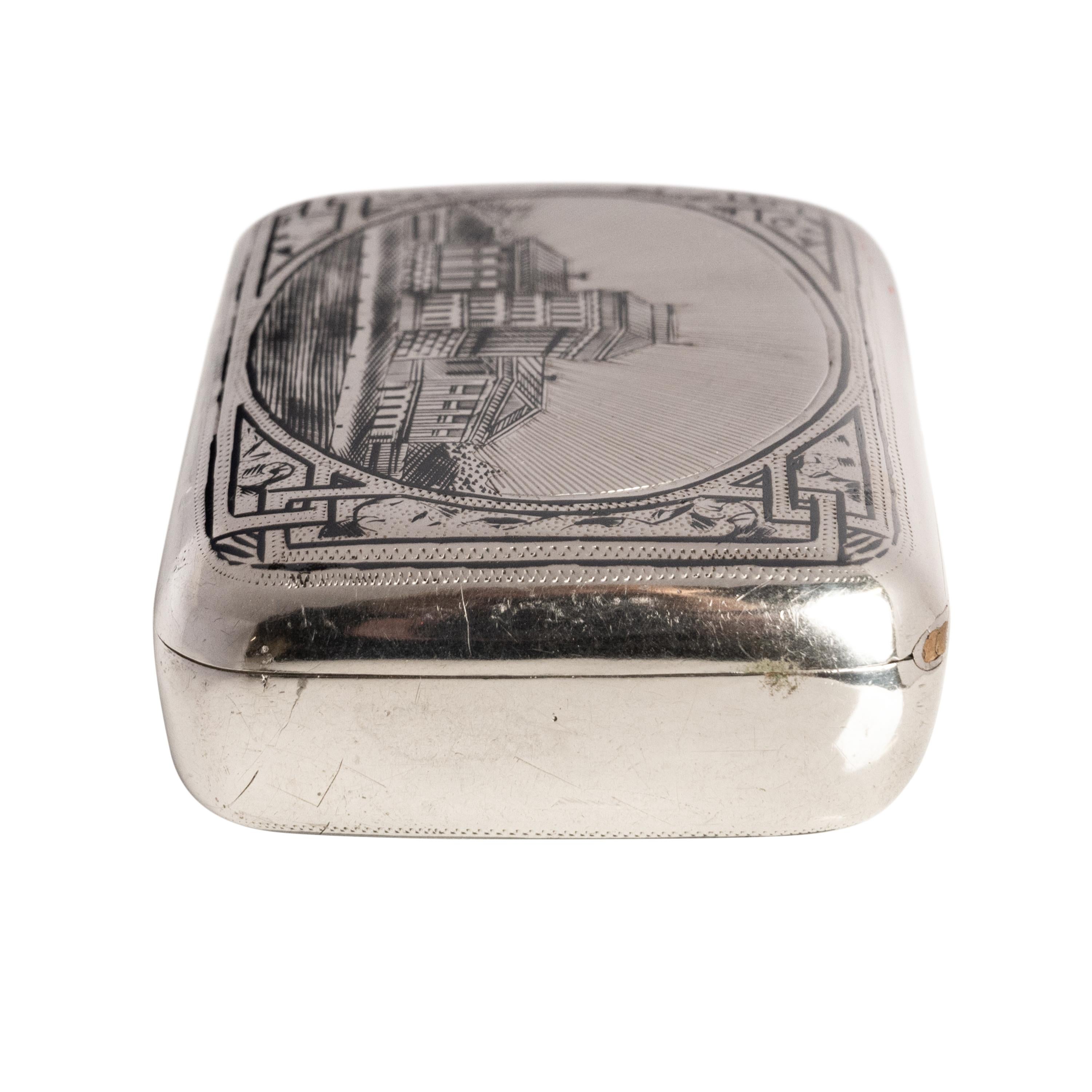Antico astuccio per tabacco Imperiale Russo inciso 84 Argento Niello Mosca 1886 In condizioni buone in vendita a Portland, OR