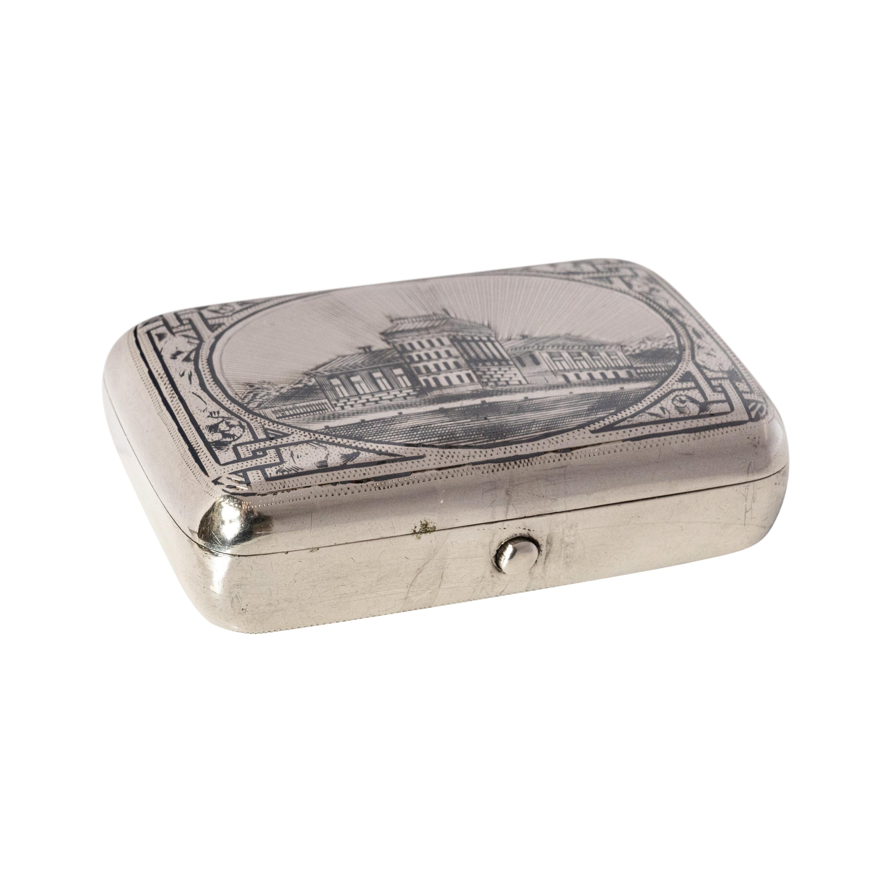 Antico astuccio per tabacco Imperiale Russo inciso 84 Argento Niello Mosca 1886 in vendita 1