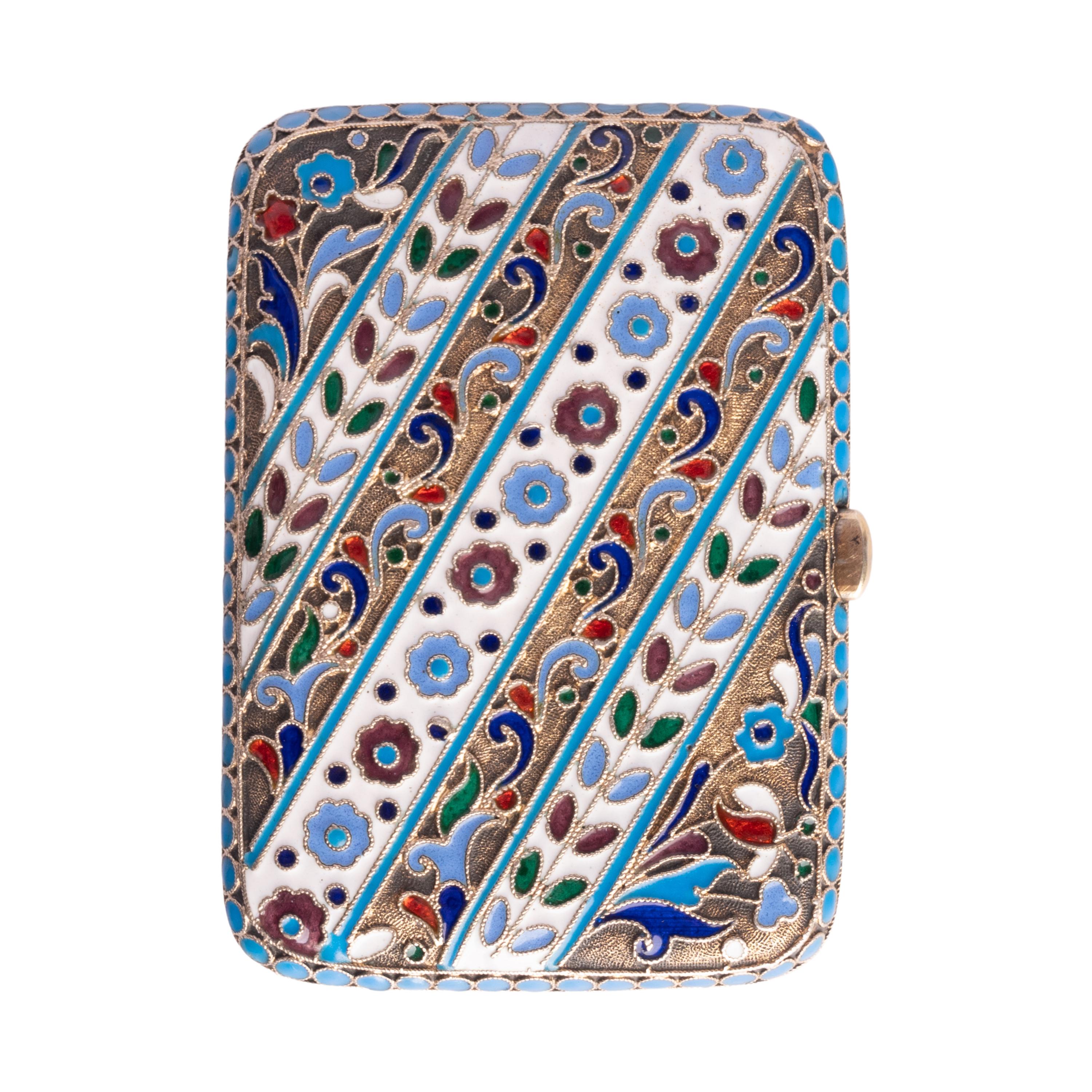 Antico portamonete in argento dorato e smalto cloisonné della Russia pre-rivoluzionaria, Mosca, 1899.
Il portamonete reca il marchio del fabbricante in cirillico e il marchio del saggiatore di Ivan Lebedkin Sergeyevich (attivo tra il 1898 e il