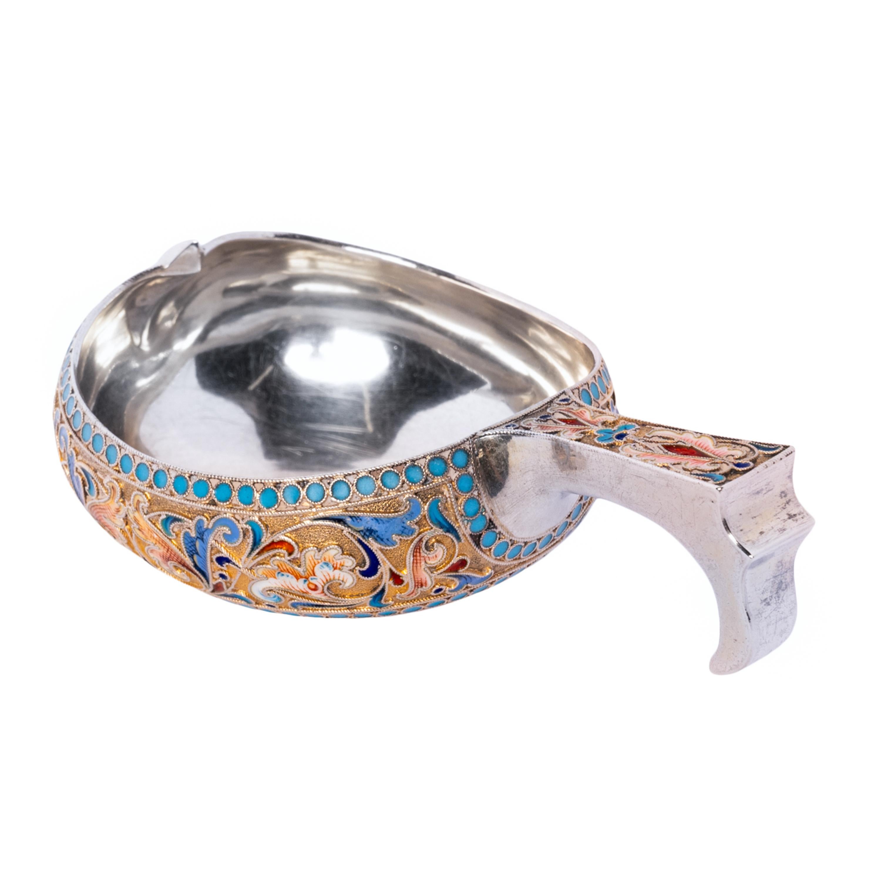 Antique Imperial Russian Silver Cloisonne Enamel Kovsh Ovchinnikov Moscow 1896 In Good Condition For Sale In Portland, OR