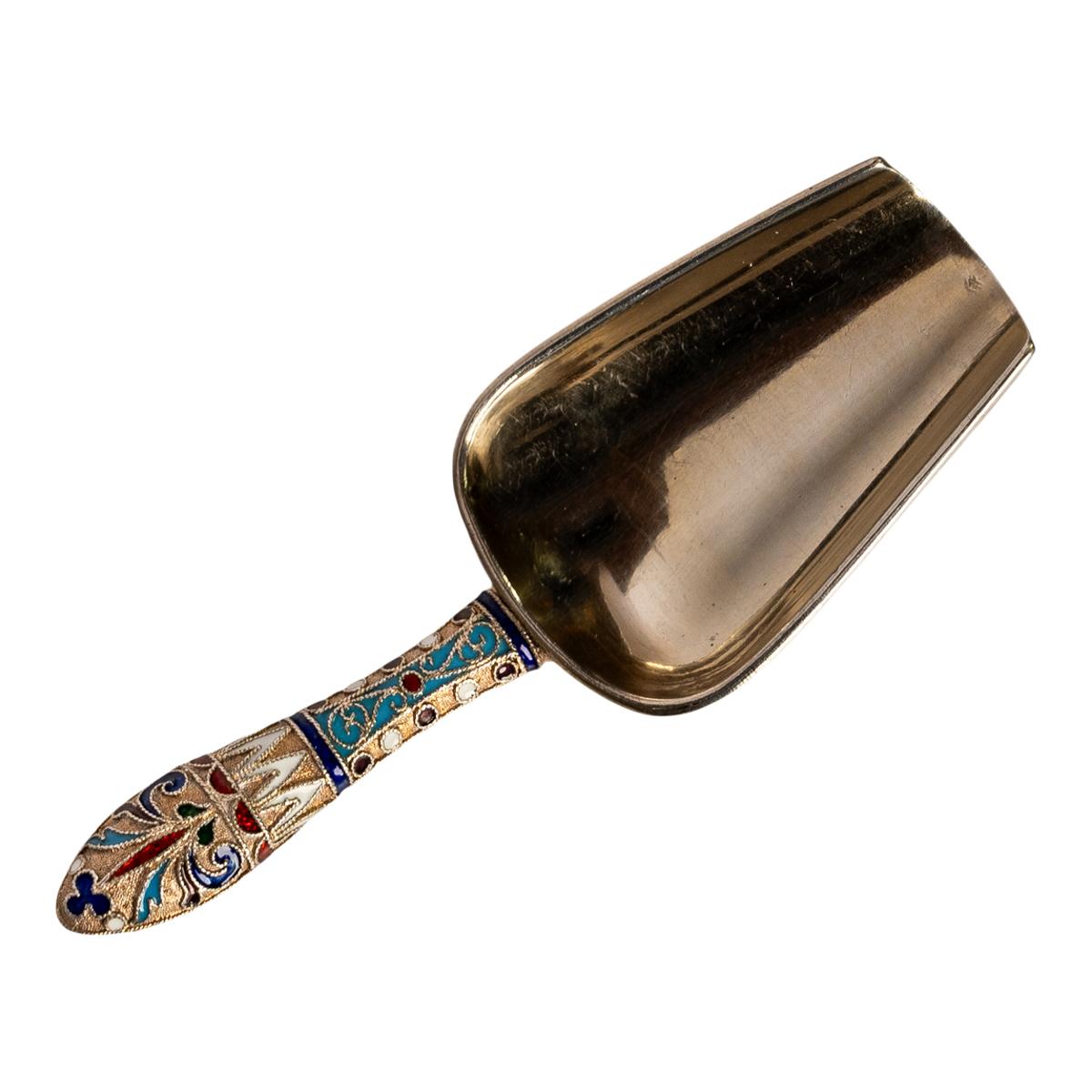 Cuillère à confiture russe impériale ancienne en argent doré et émail cloisonné Moscou 1890 en vente 4