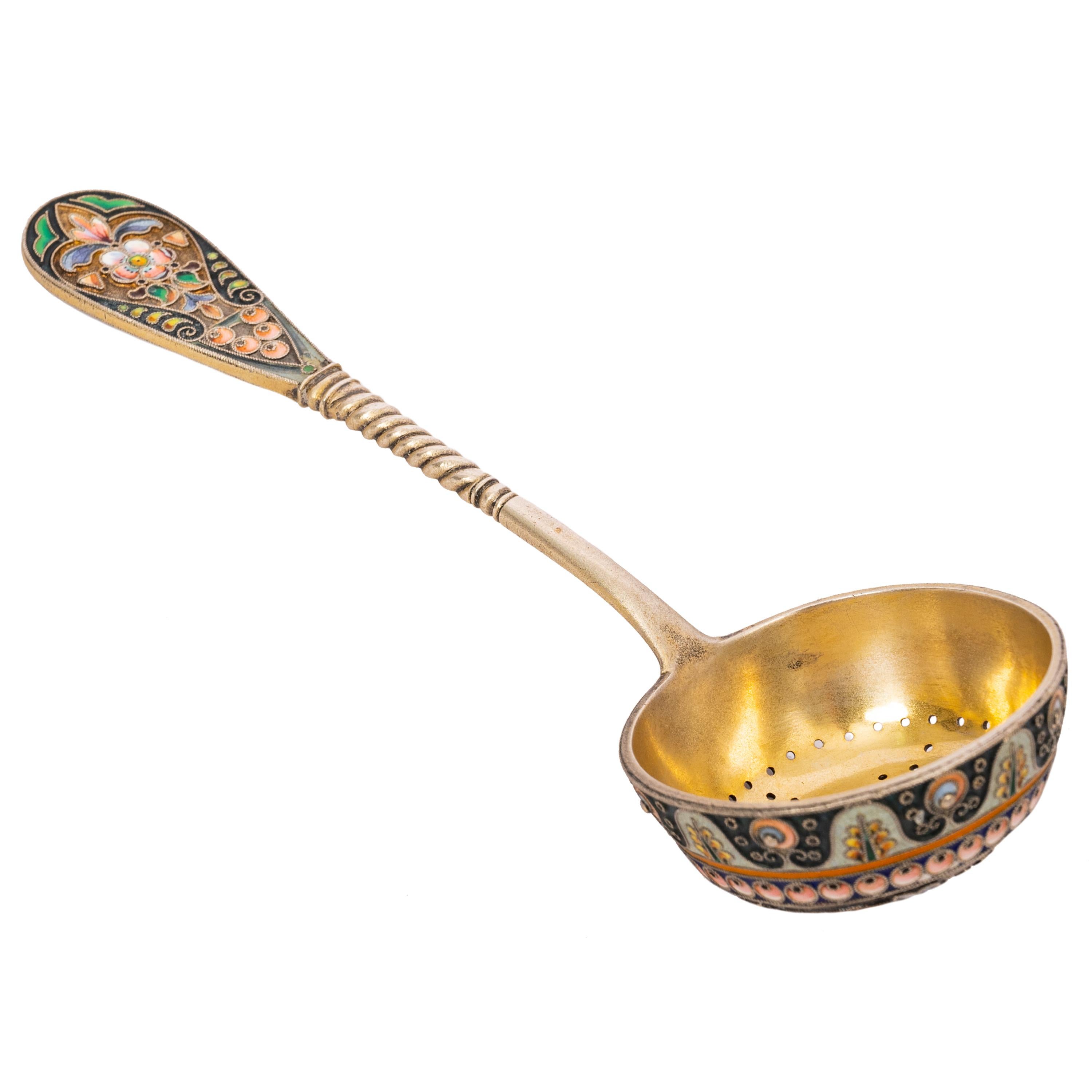 Early 20th Century Antique Imperial Russian Sliver Gilt Cloisonné Enamel Tea Strainer Moscow, 1908 For Sale