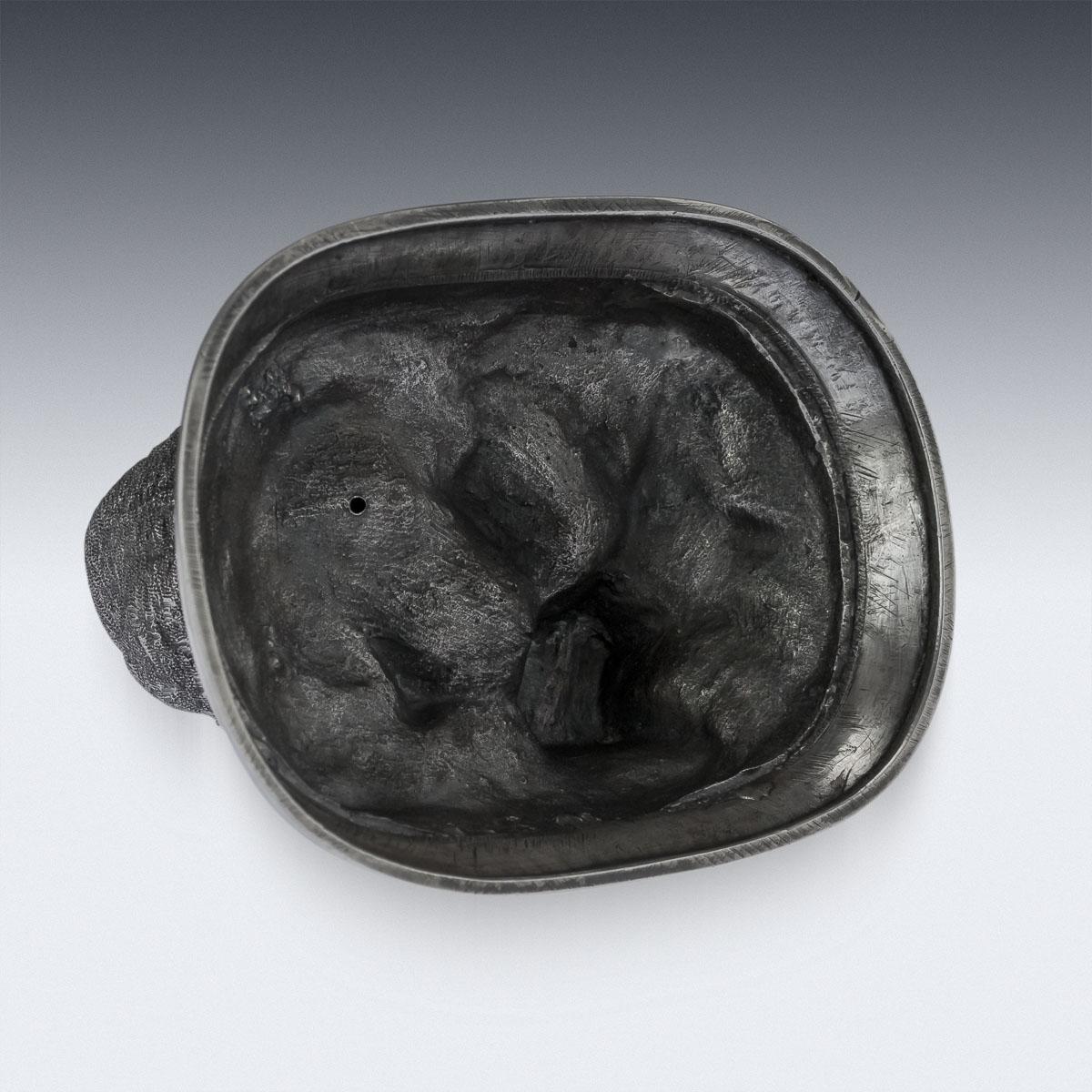 Antique Imperial Russian Solid Silver Bear Figure, Moscow, circa 1890 2