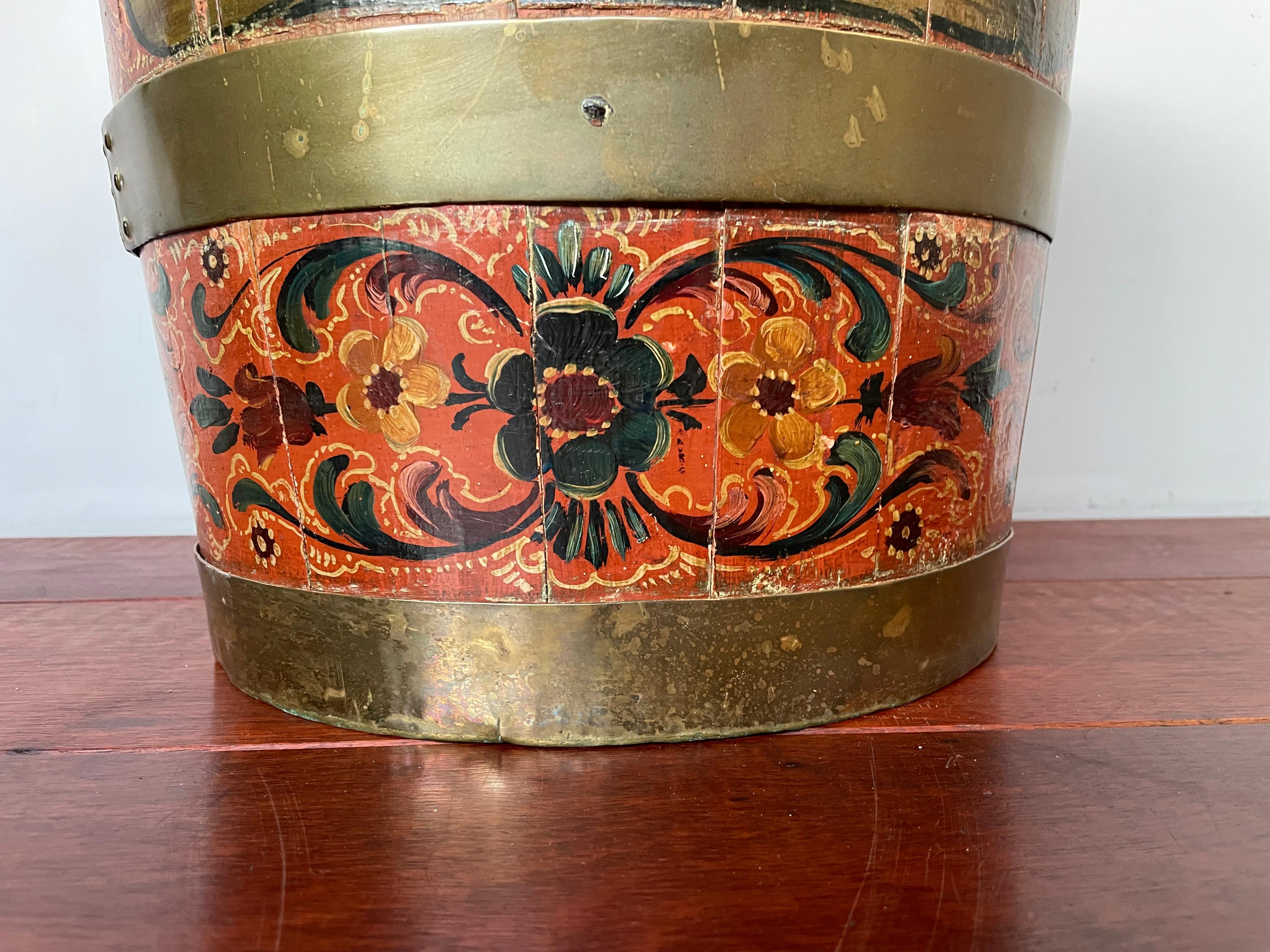 Antique & Important Dutch Hindeloopen Hand Painted Folk Art Tea Bucket w. Liner For Sale 4