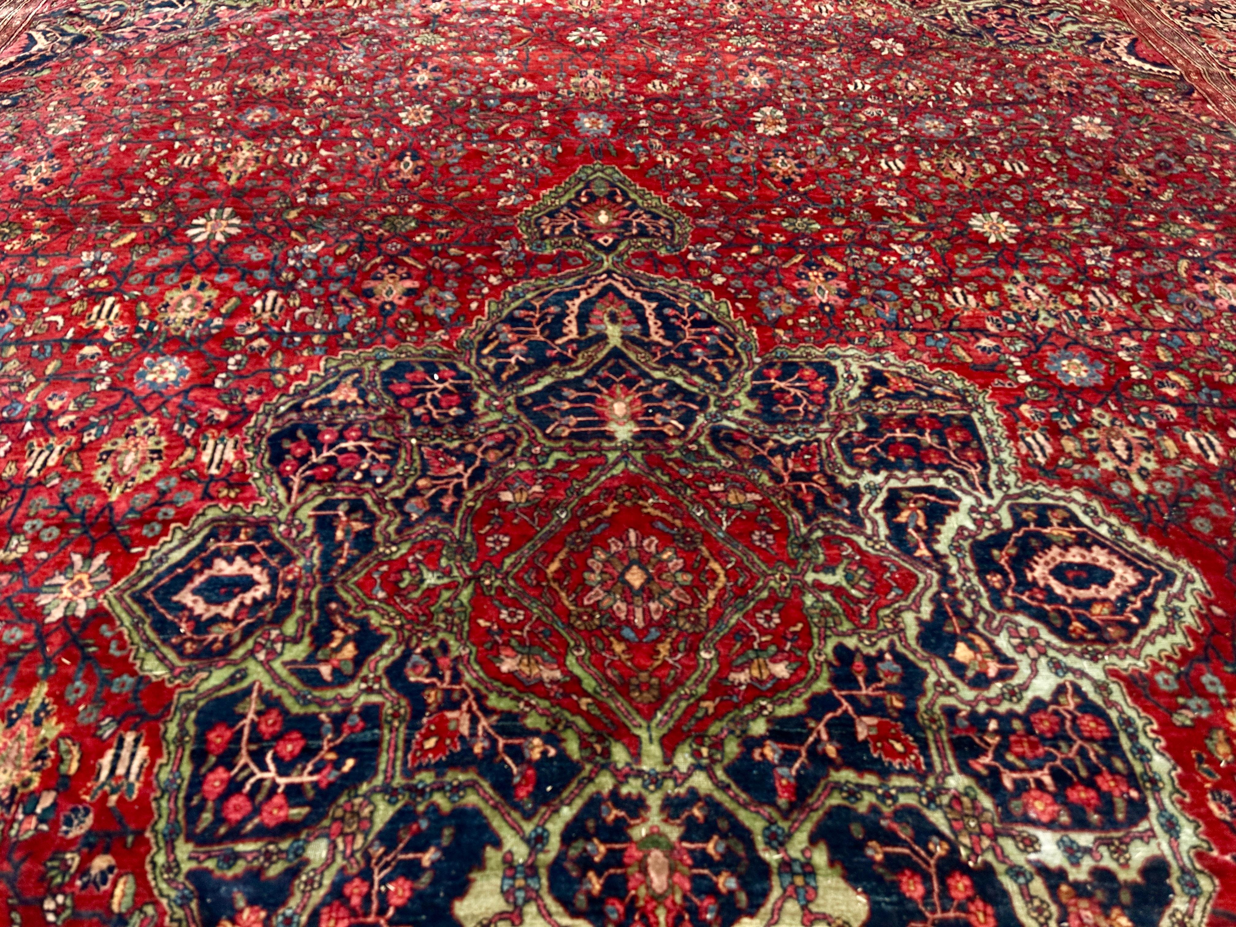 Ancien tapis persan Sarugh Farahan, vers 1900 en vente 5