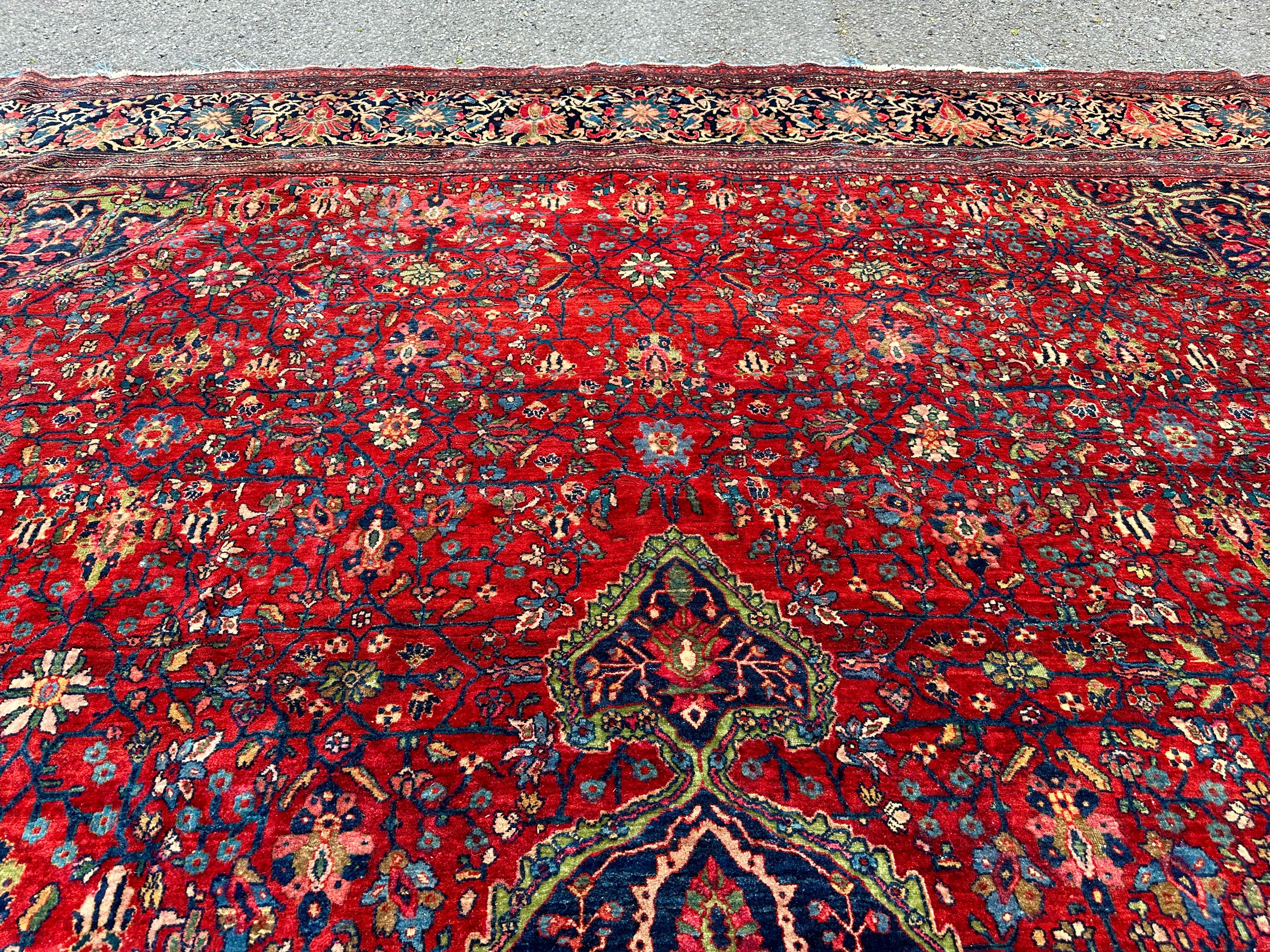 Ancien tapis persan Sarugh Farahan, vers 1900 en vente 11