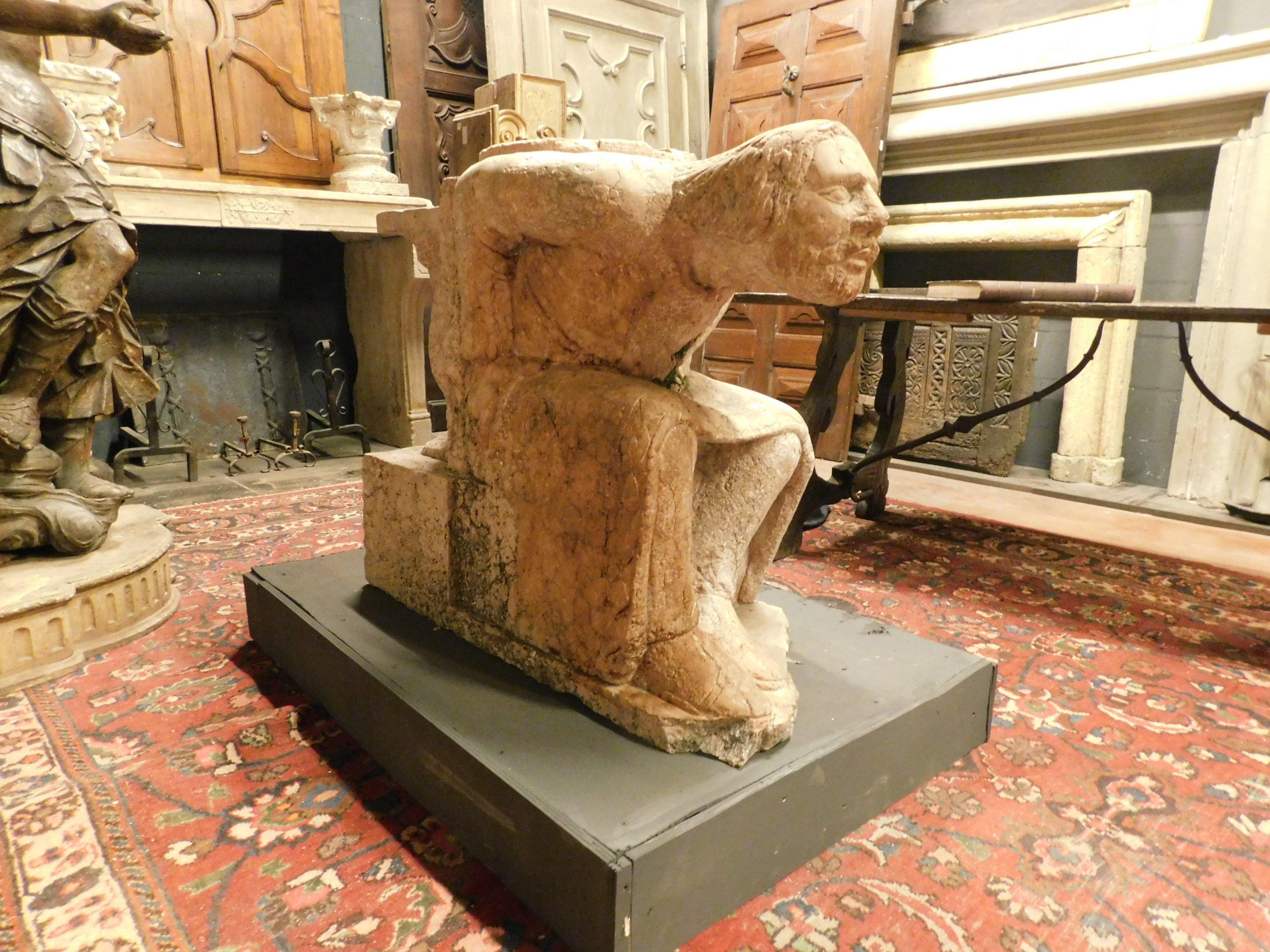 Antique and very important sculpture of a penitent hunchback, similar to a telamon in red Verona red marble. Similar copies are exhibited in the largest museums in Europe, they were used in the church halls, they supported the supporting columns of