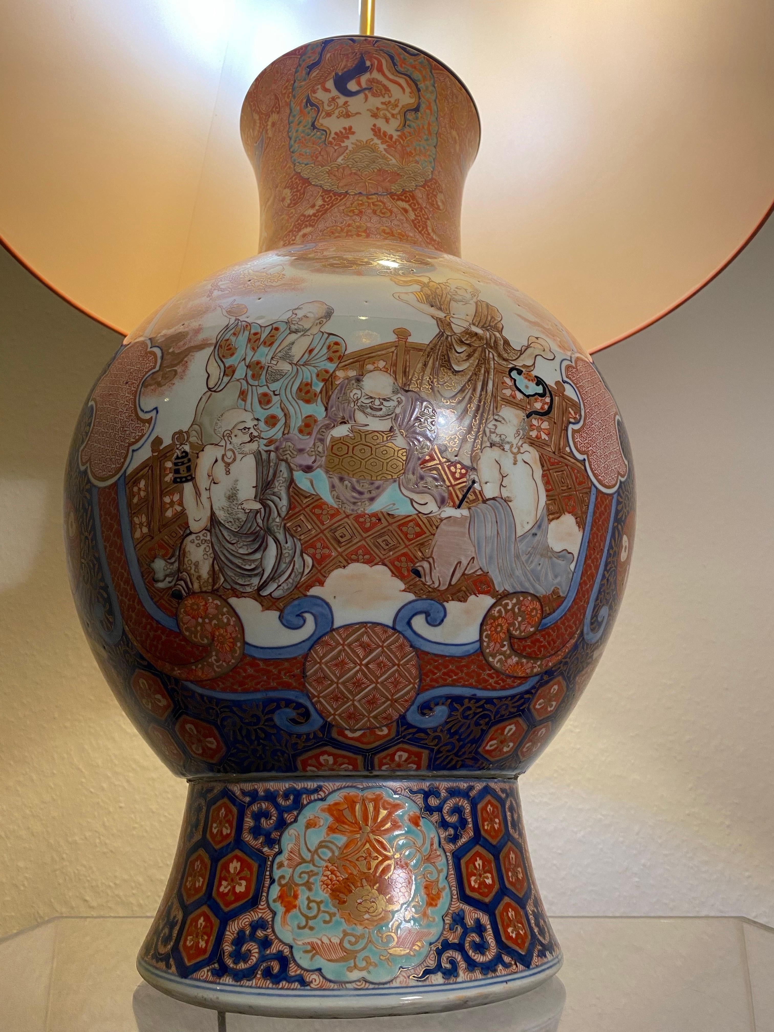 Antiguo  Impresionante Jarrón Imari Porcelain Lámpara de mesa grande  Siglo XIX Japón Meiji Hecho a mano en venta