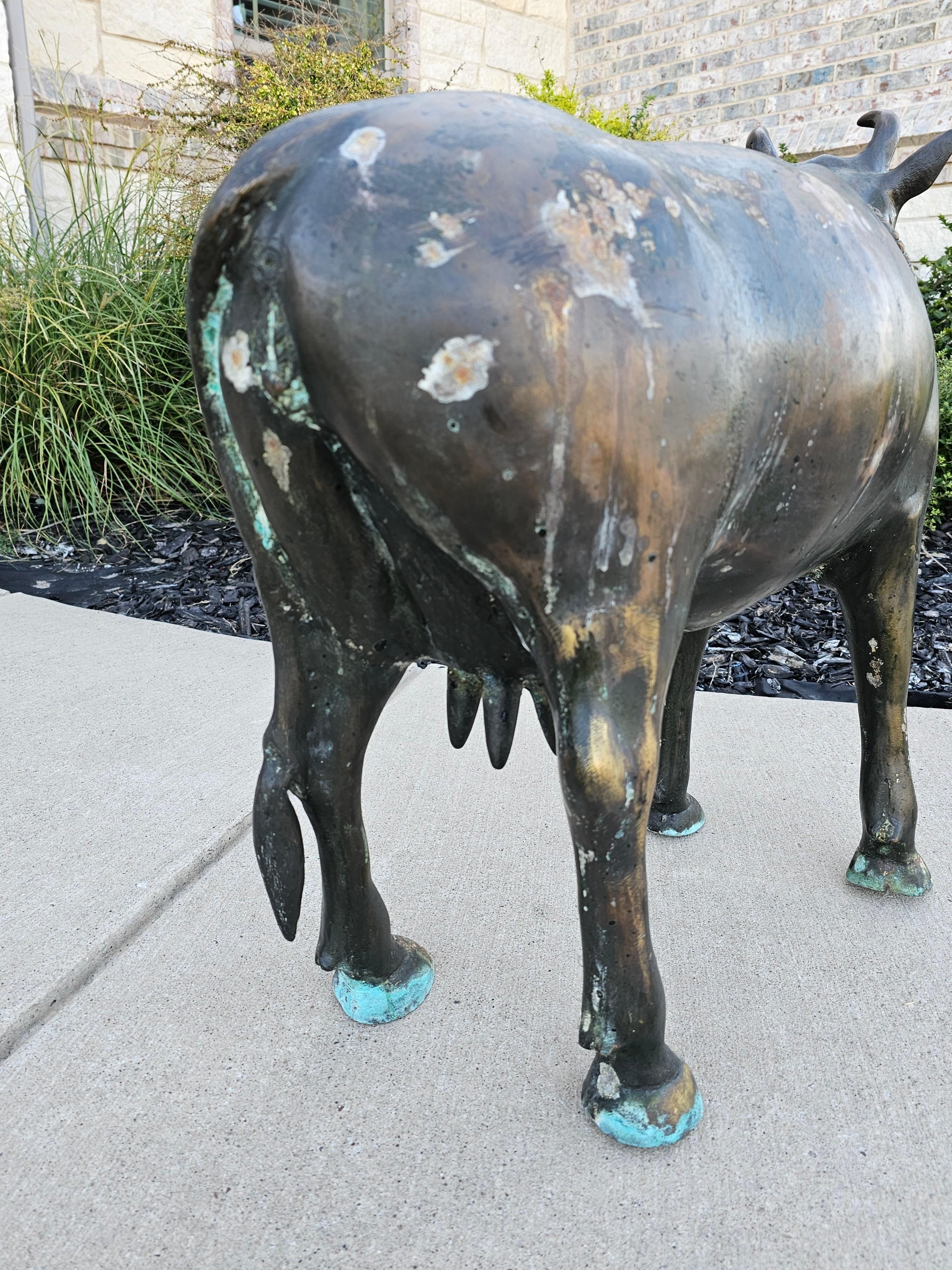 Grande statua antica del tempio indiano Nandi Bull in bronzo e lega di rame in vendita 6