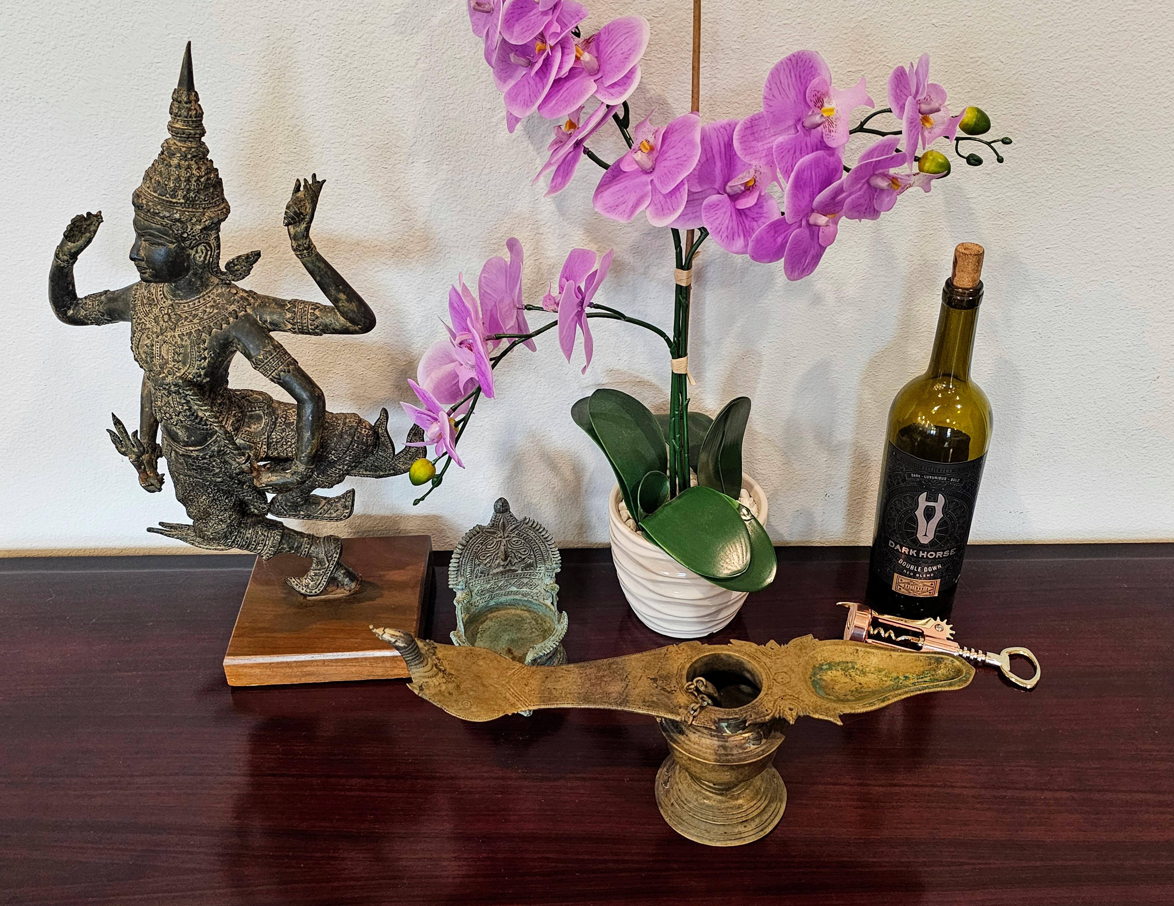 Antique India Patinated Brass Changalvetta Hindu Ritual Oil Lamp with Ladle For Sale 12