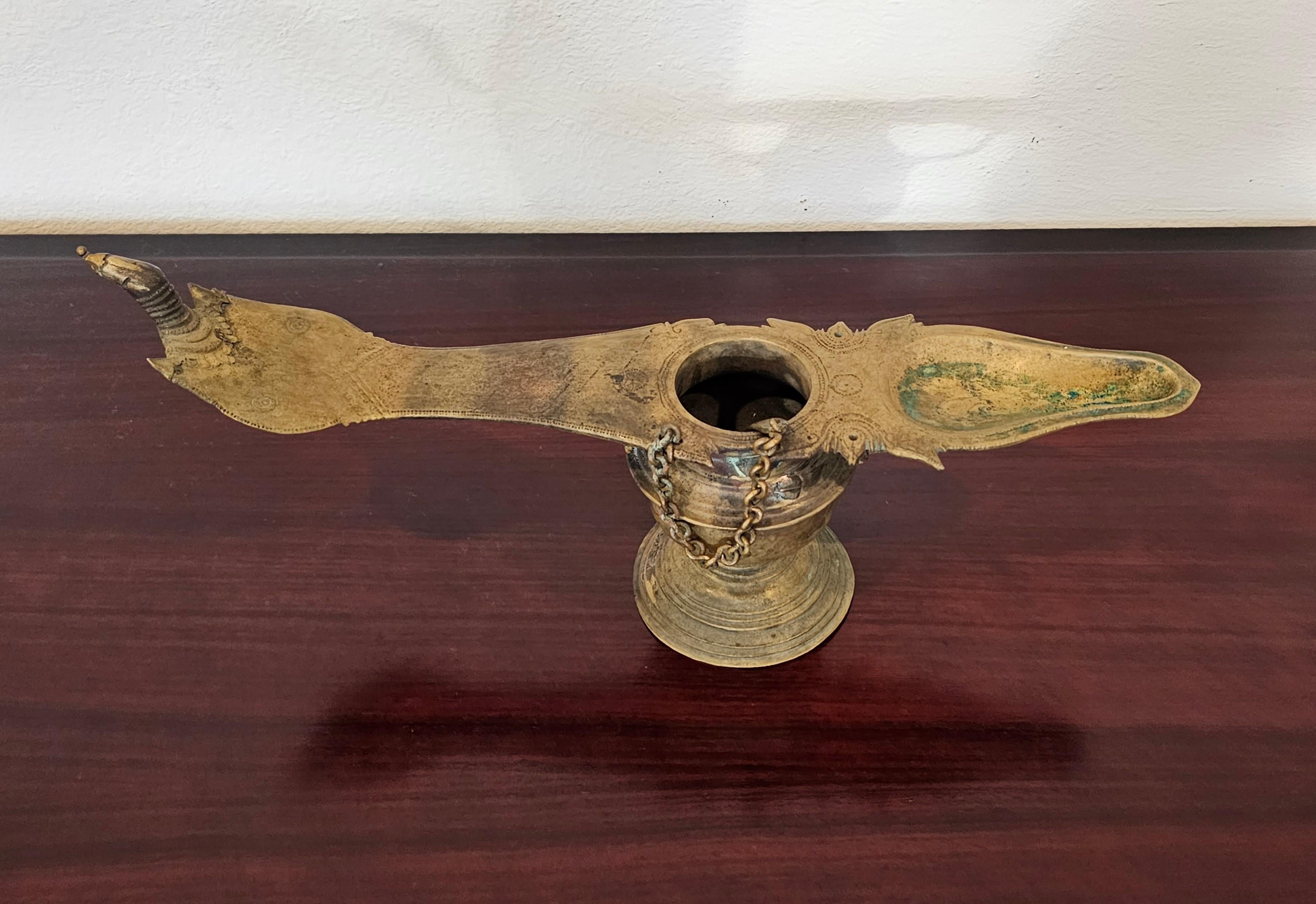 Antique India Patinated Brass Changalvetta Hindu Ritual Oil Lamp with Ladle For Sale 1