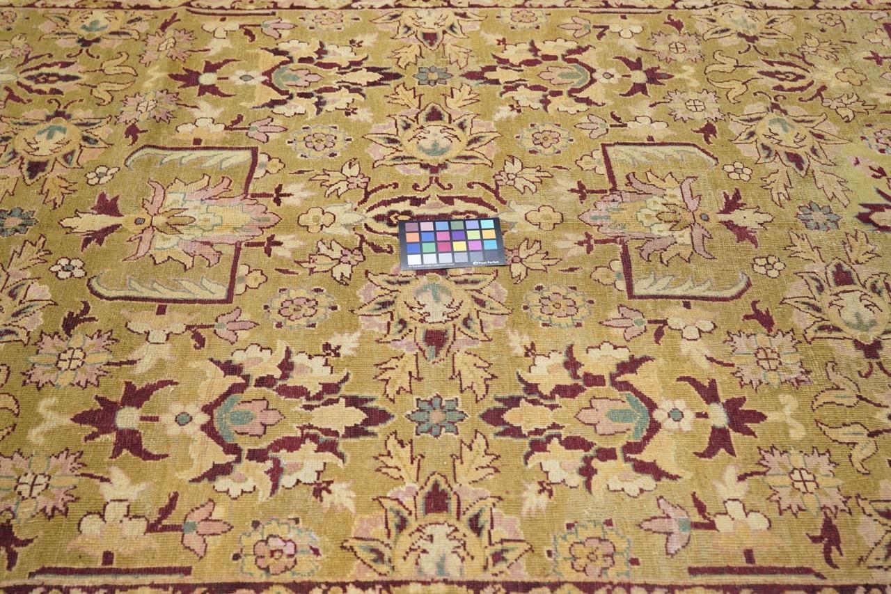 Antique Indian Agra 8'4'' x 11'9'' For Sale 4