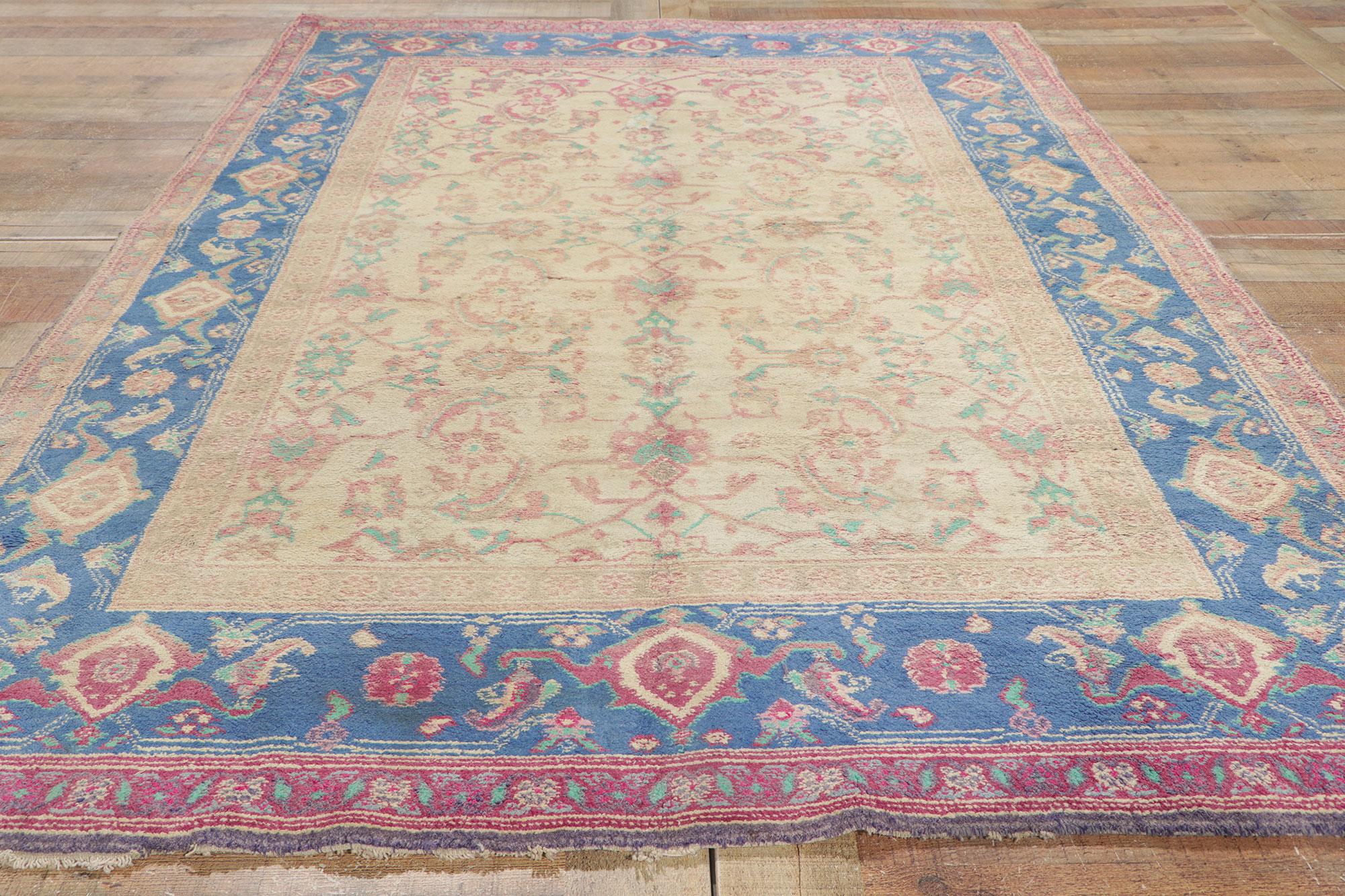 Coton Tapis indien antique d'Agra, l'Elegance Timeless rencontre la Durabilité Stylisée en vente