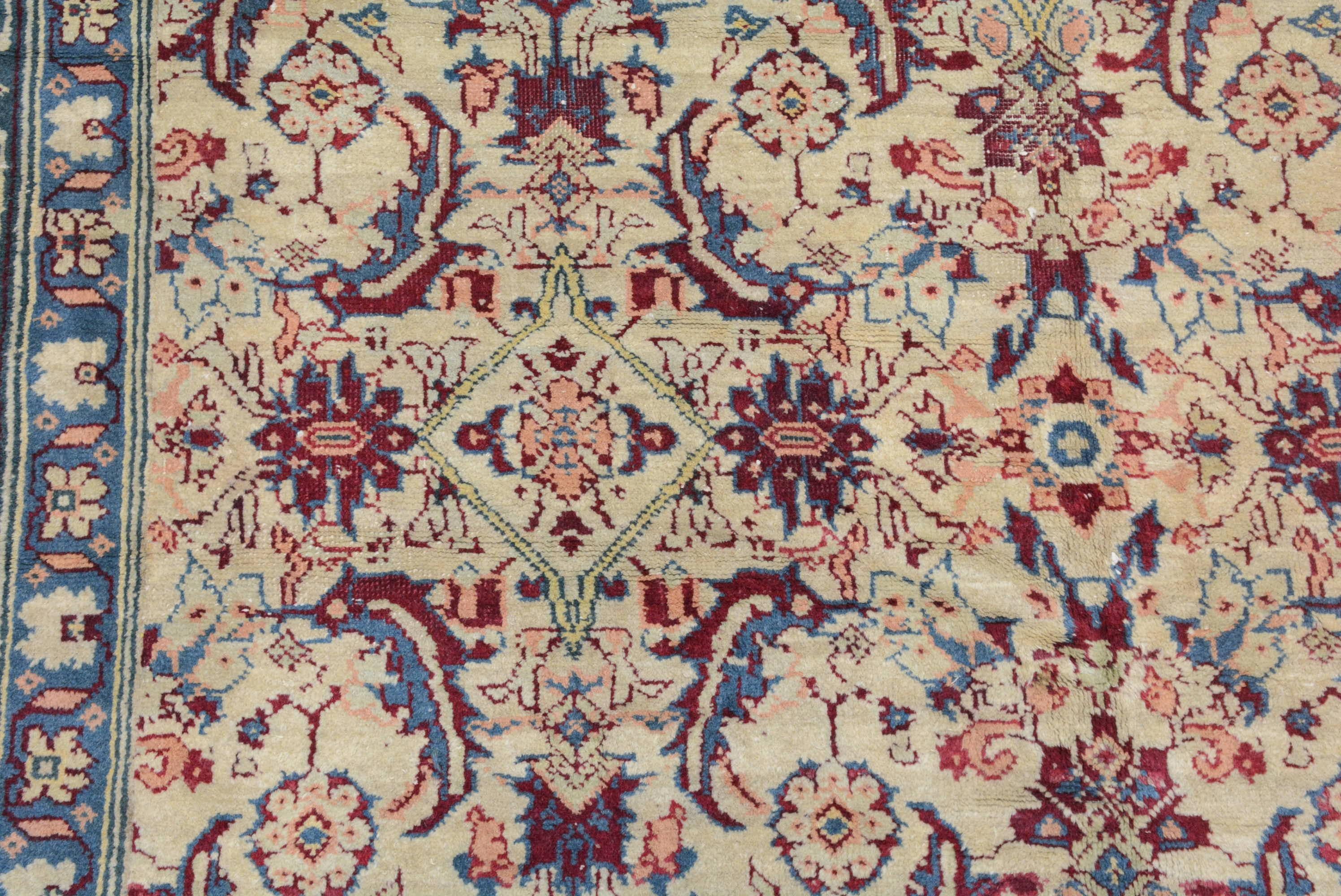 Antique Indian Agra Carpet In Good Condition For Sale In Closter, NJ