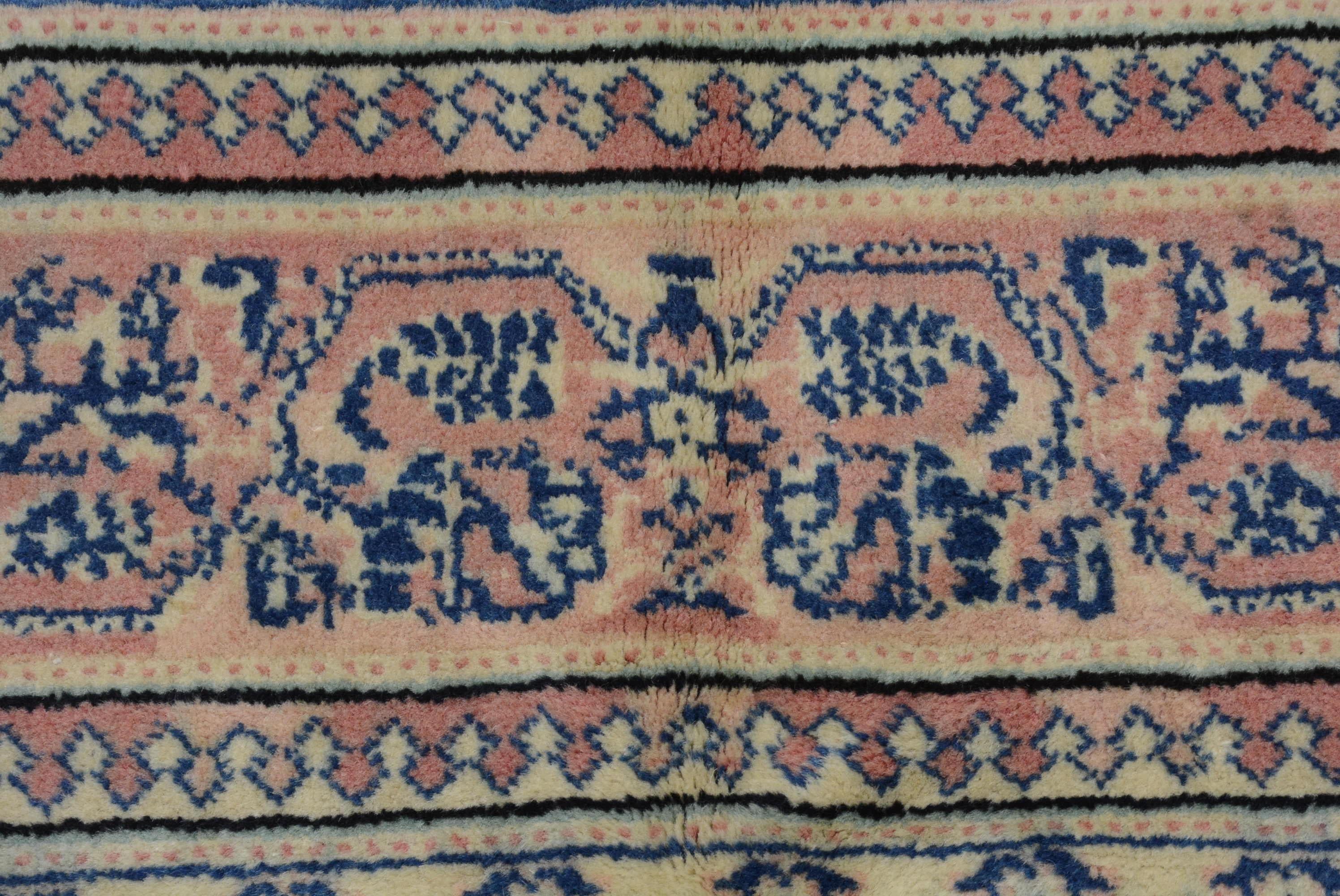 Tessuto Antico tappeto indiano Agra in vendita
