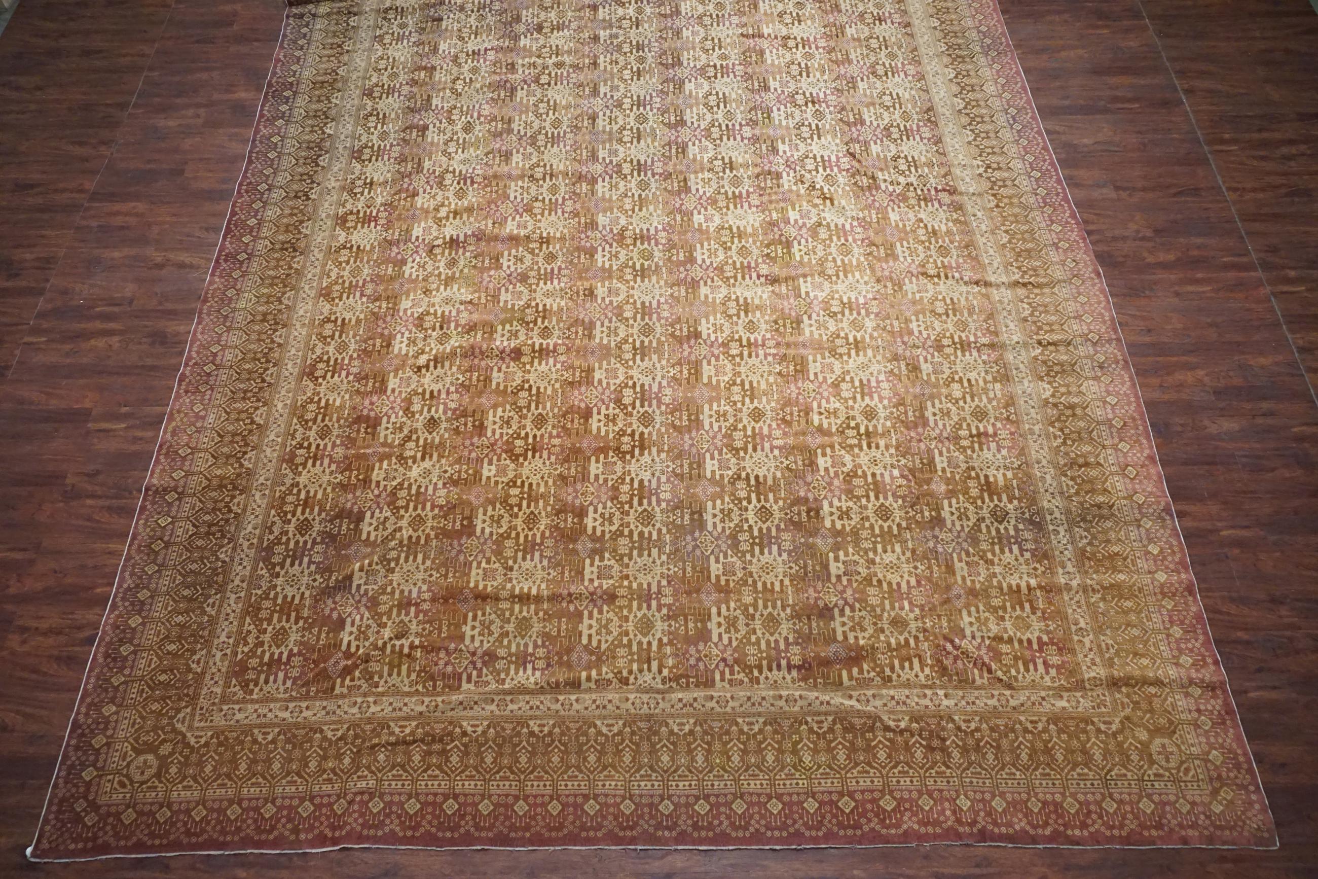 Hand-knotted wool pile on a cotton foundation.

Circa 1890

Dimensions: 13' x 18'8