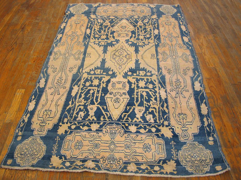 Hand-Knotted Early 20th Century Indian Cotton Agra Carpet ( 4' x 6'6