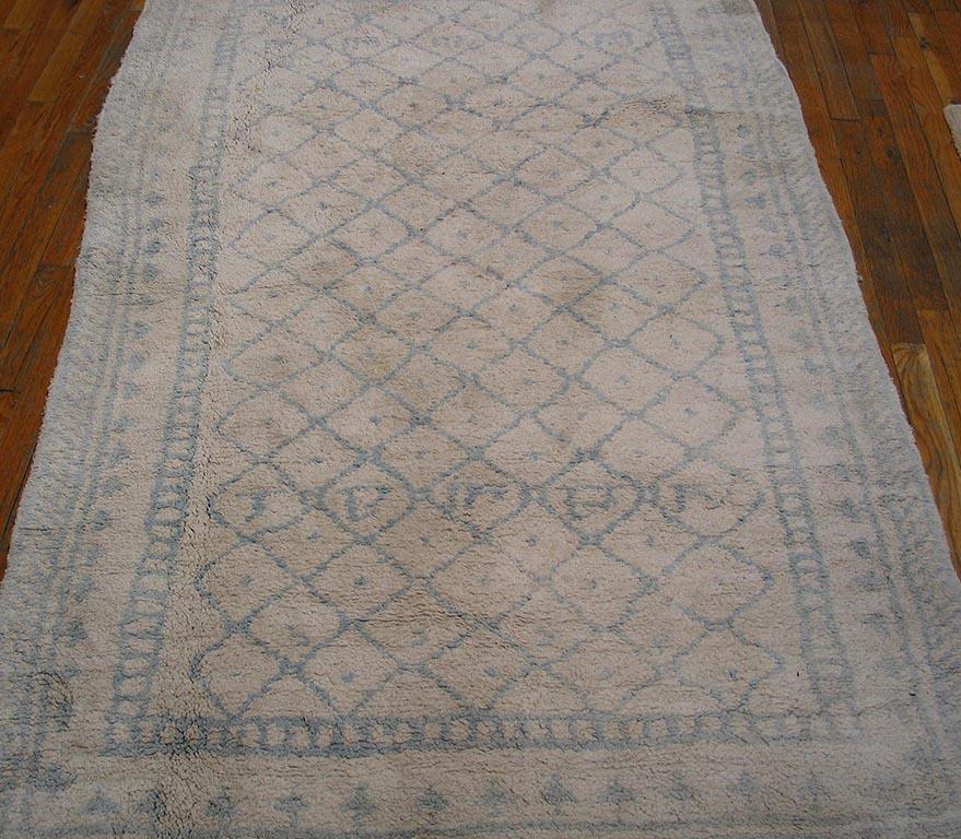 Hand-Knotted Early 20th Century N. Indian Agra Cotton Carpet ( 4'3