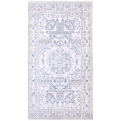 N. Indischer Agra-Baumwollteppich des frühen 20. Jahrhunderts ( 3'10" x 7' - 117 x 213")