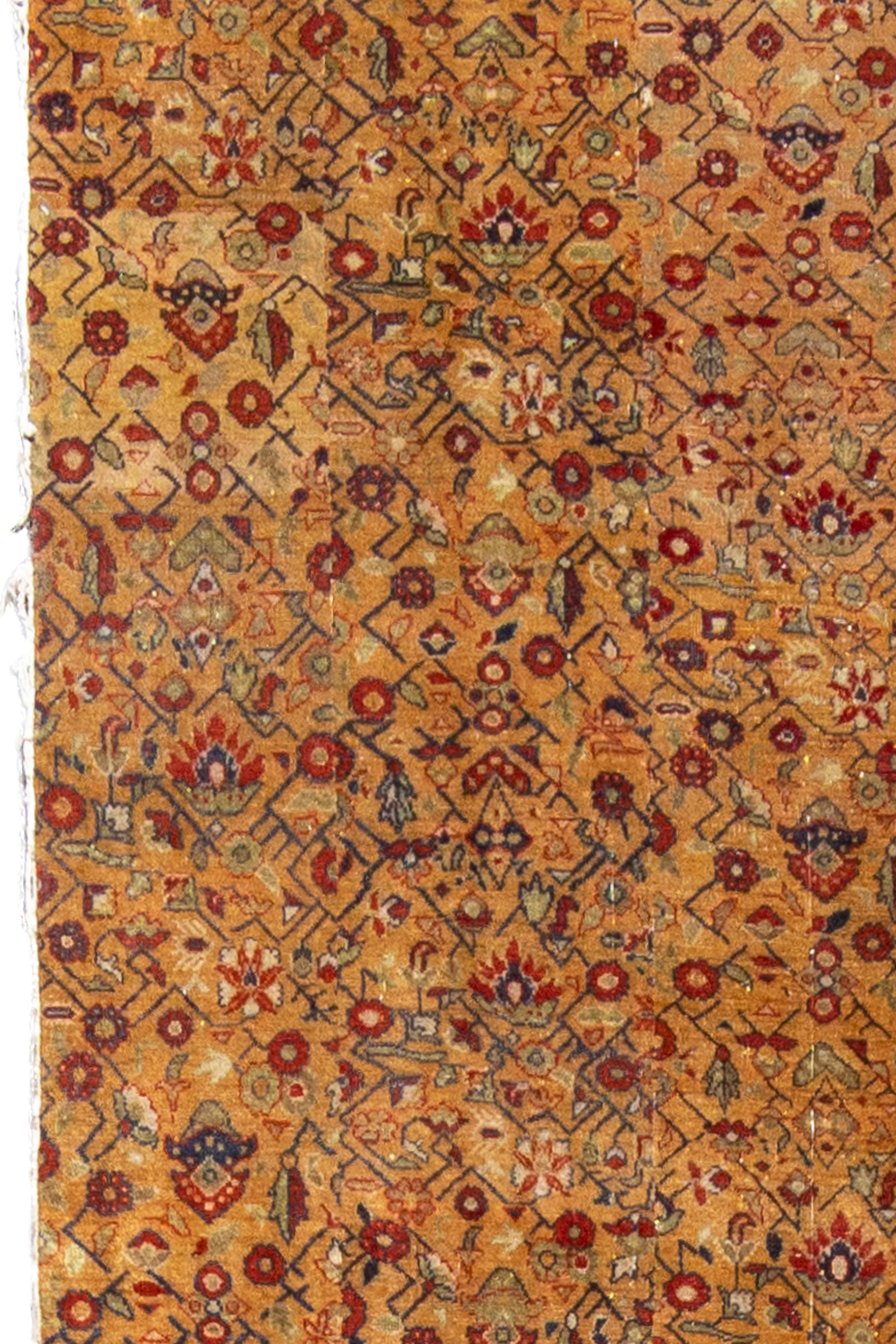 Antiker indischer Agra-Fragment-Läufer, spätes 19. Jahrhundert (Indisch) im Angebot
