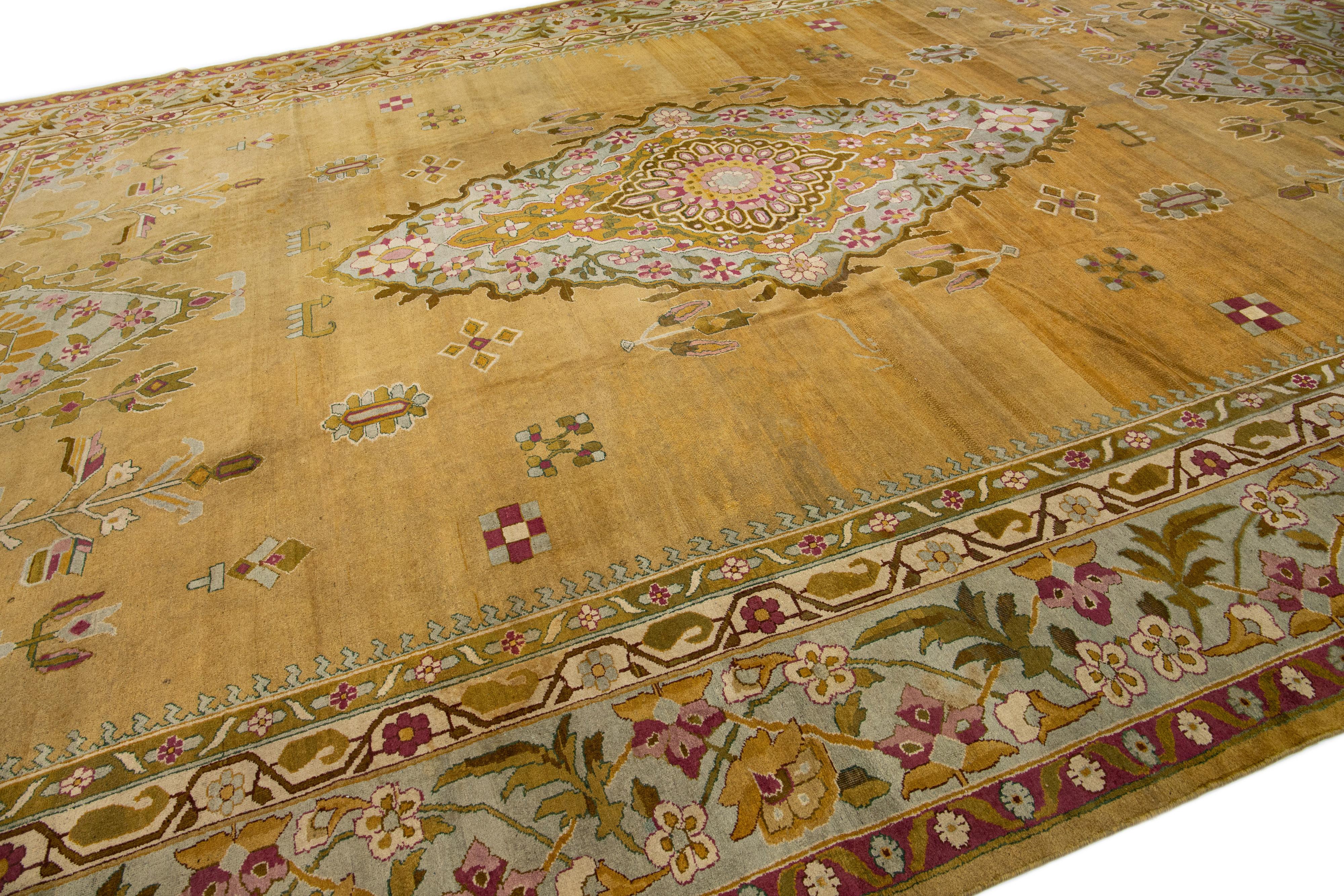 Antique Indian Agra Handmade Goldenrod Wool Rug with Medallion Design In Good Condition For Sale In Norwalk, CT