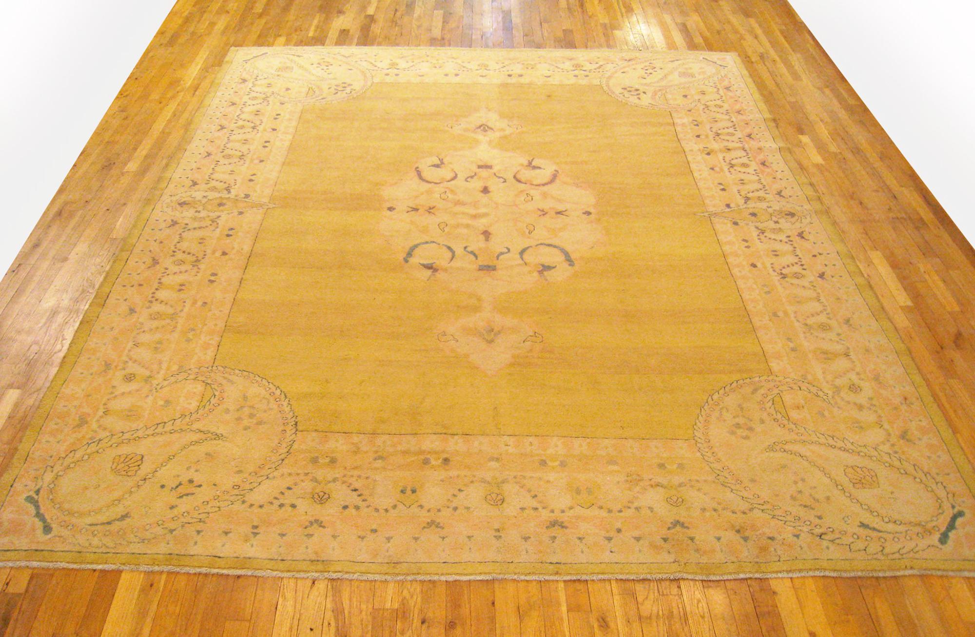 Antique Indian Agra oriental rug, size 11'7