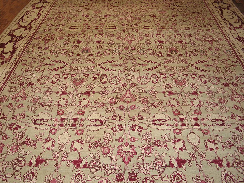 Fine XIX secolo Tappeto indiano Agra del XIX secolo ( 11' x 29' - 335 x 883 ) in vendita