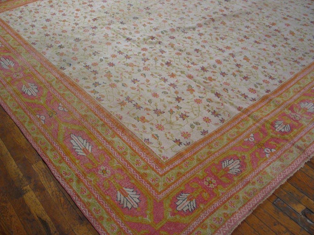 Early 20th Century Late 19th Century Indian Cotton Agra Carpet ( 11'6