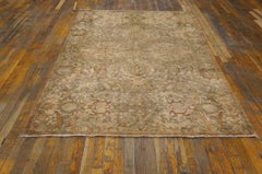 Fabulous Ivory Color with Intricate Asymmetric Design Antique Indian Agra Rug