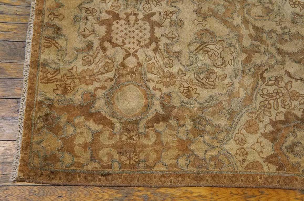 Indischer Agra-Teppich des frühen 20. Jahrhunderts ( 4'9