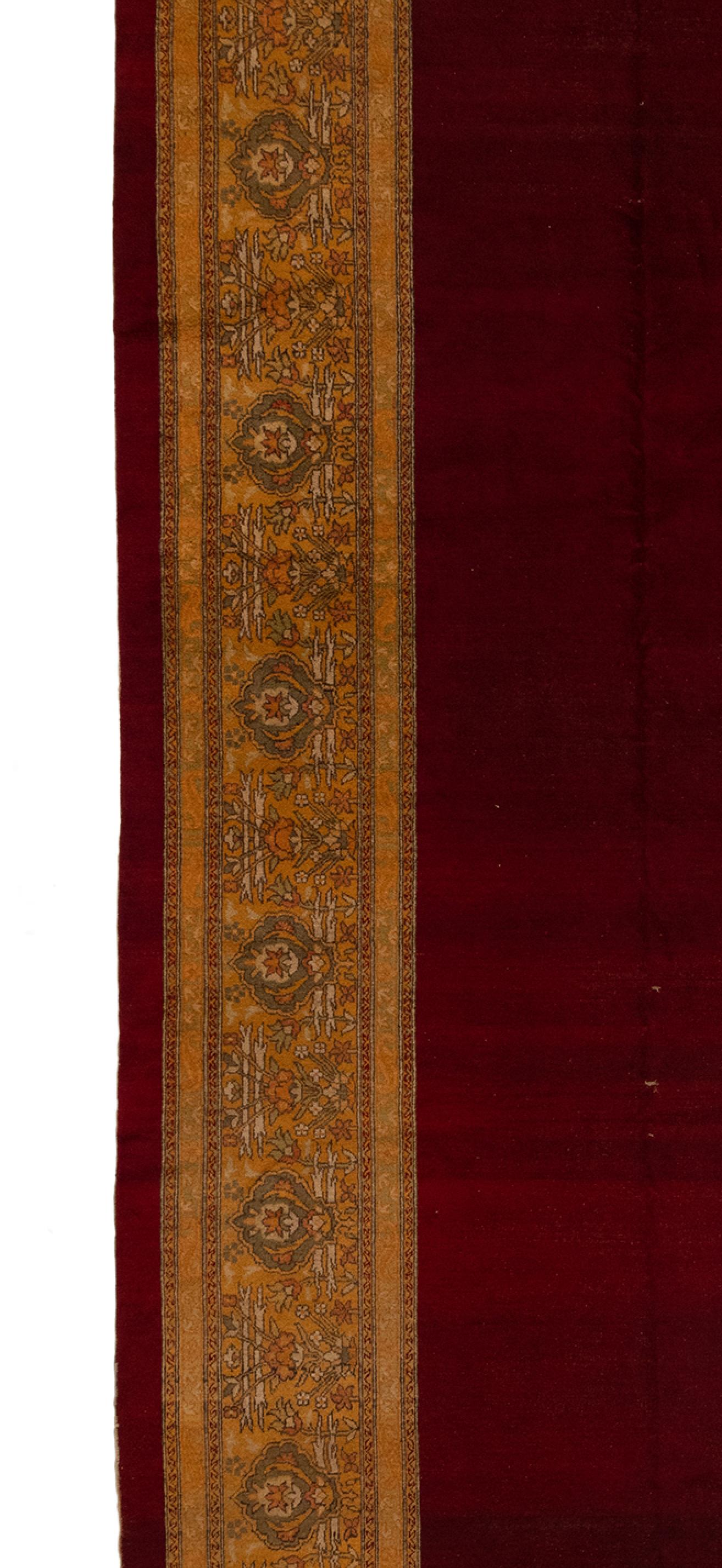 Antique Indian Agra Rug, circa 1880s In Good Condition For Sale In Los Angeles, CA