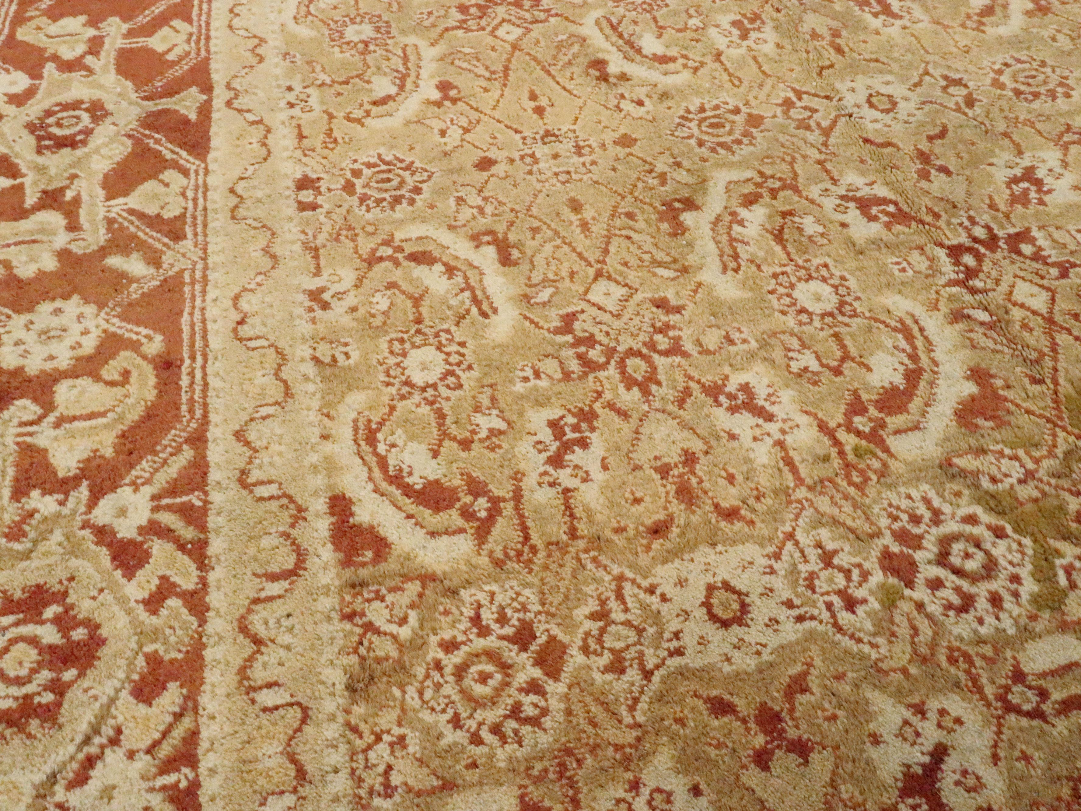 Antiker indischer Agra-Teppich (Wolle) im Angebot