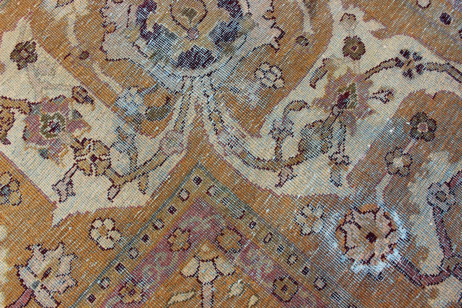 Ancien tapis indien d'Agra Champ bleu enivrant et médaillon en forme de joyau de la couronne en vente 13