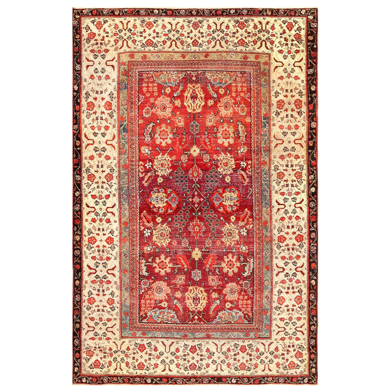 Nazmiyal Collection Antiker indischer Agra-Teppich. Größe: 6 Fuß x 8 Fuß 9 Zoll