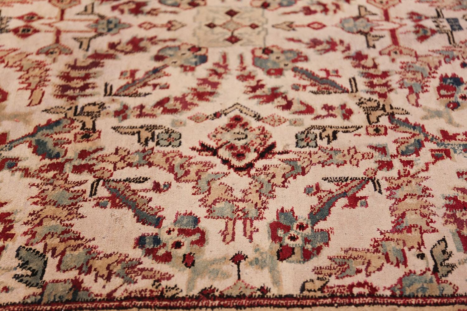 20th Century Antique Indian Agra Rug. Size: 7 ft 5 in x 9 ft 9 in For Sale