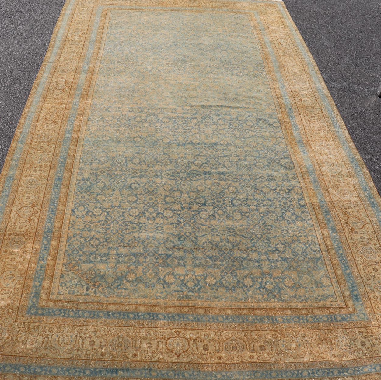 Antico tappeto indiano Agra con intricati disegni floreali in blu 6'9 x 14'0 in vendita 5