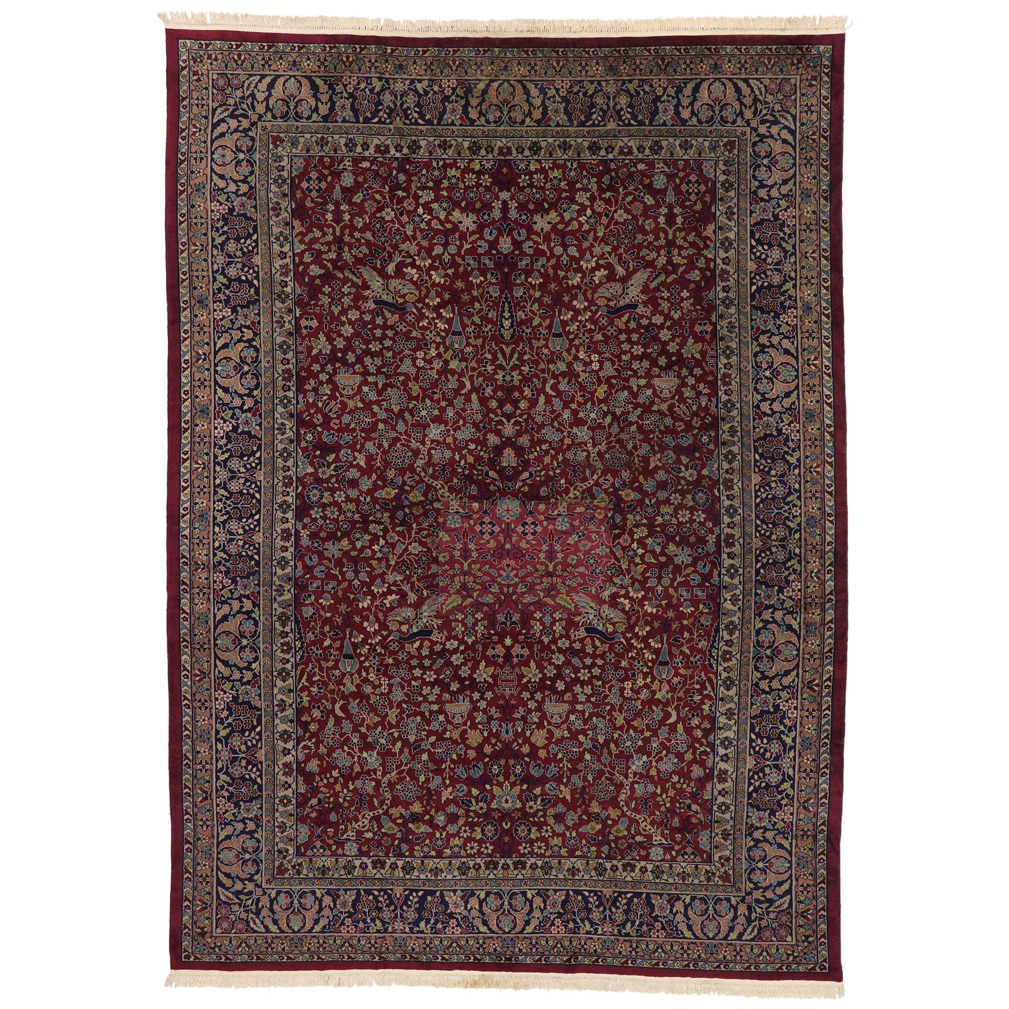 Antiker indischer Agra-Teppich im viktorianischen Renaissance-Stil