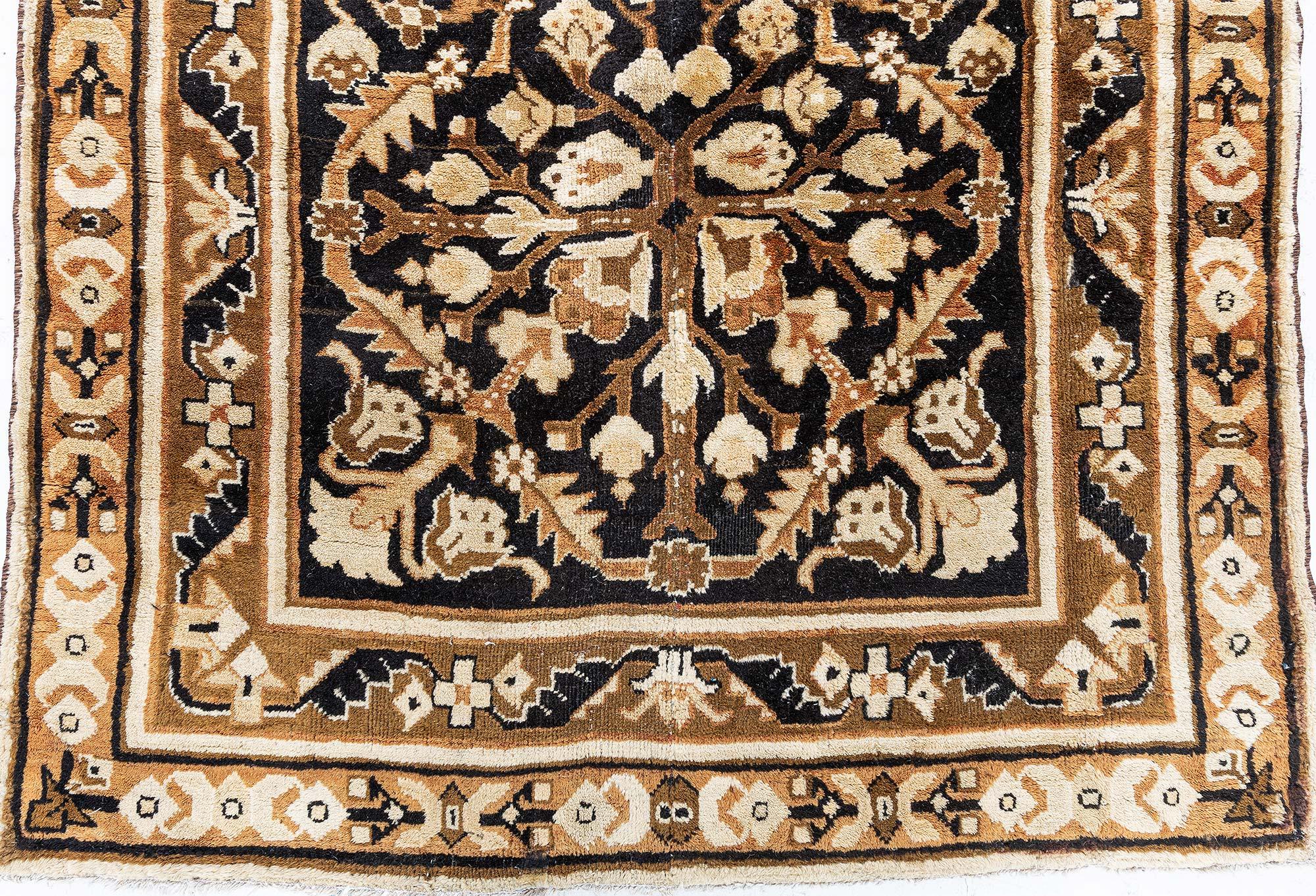 Antiker indischer Agra Läufer (Fragment) Doris Leslie Blau
Größe: 3'6