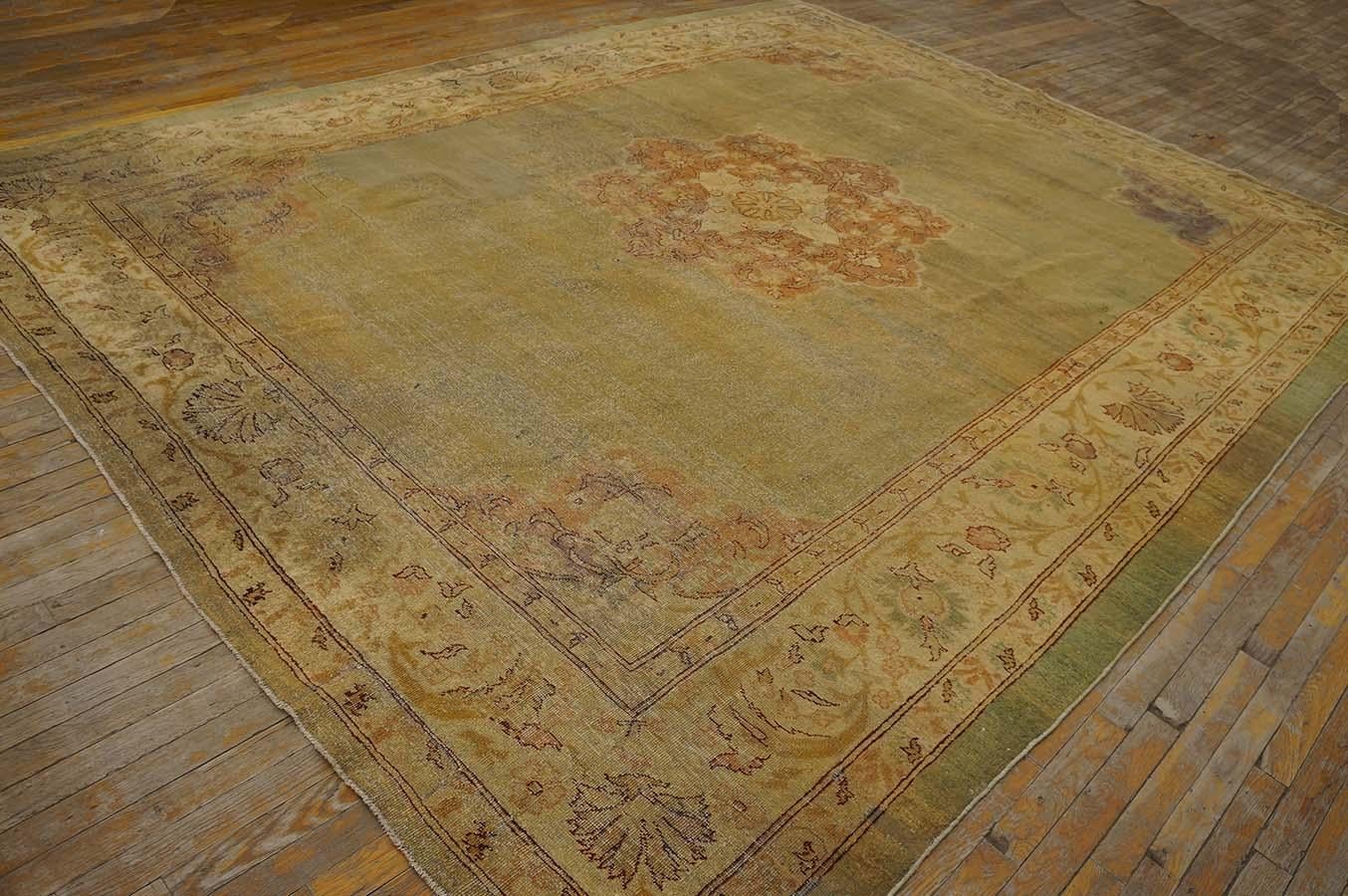 Antique Indian Amristar rug with Medallion on light green background
Early 20th Century N. Indian Amritsar Carpet ( 9'2