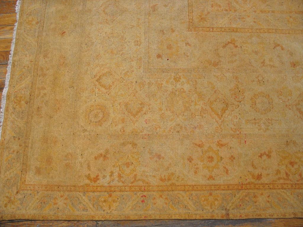 Agra Late 19th Century N. Indian Amritsar Carpet ( 10'3